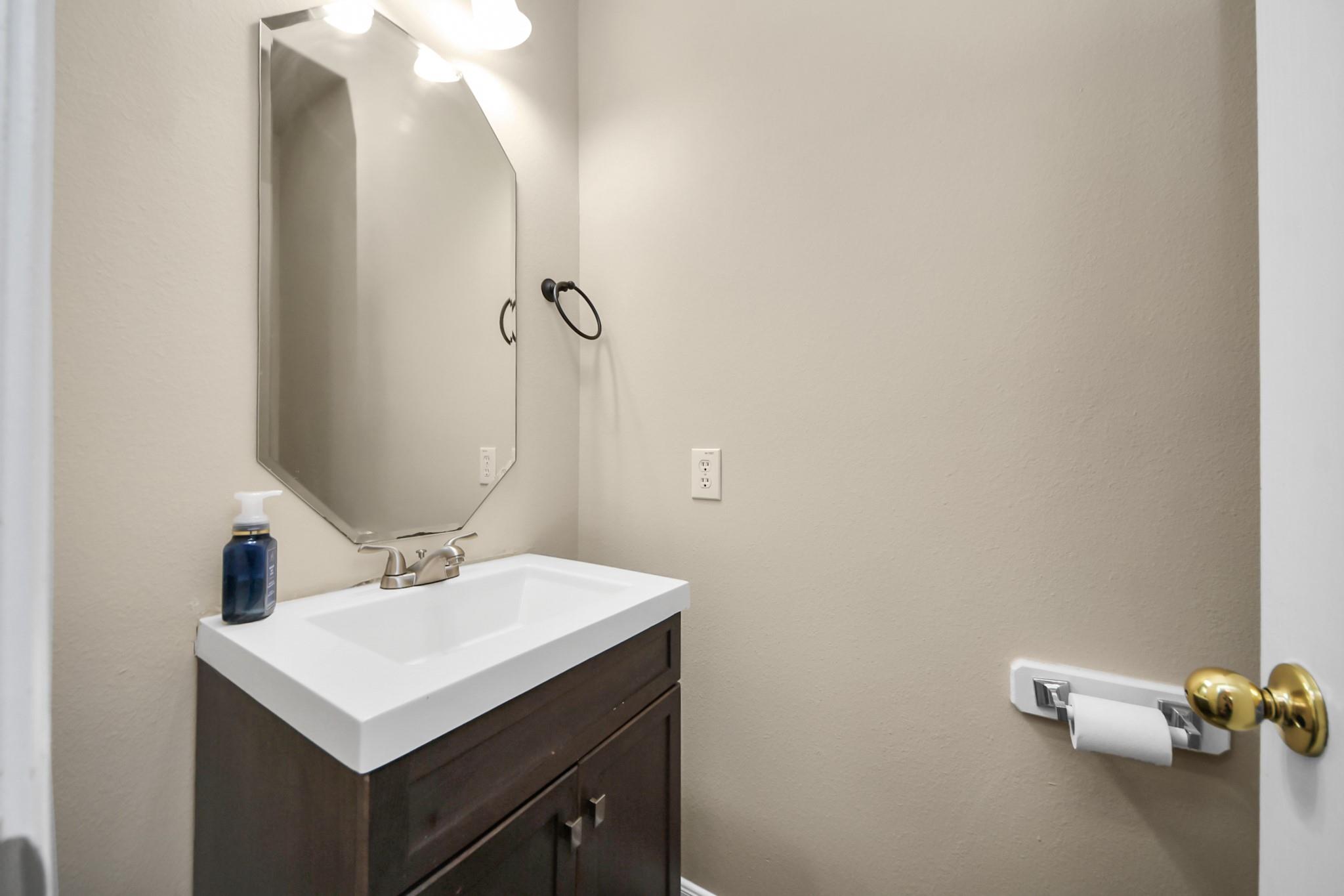 10826 Shannon Mills Lane, Houston Tx 77075 Property Photo 24