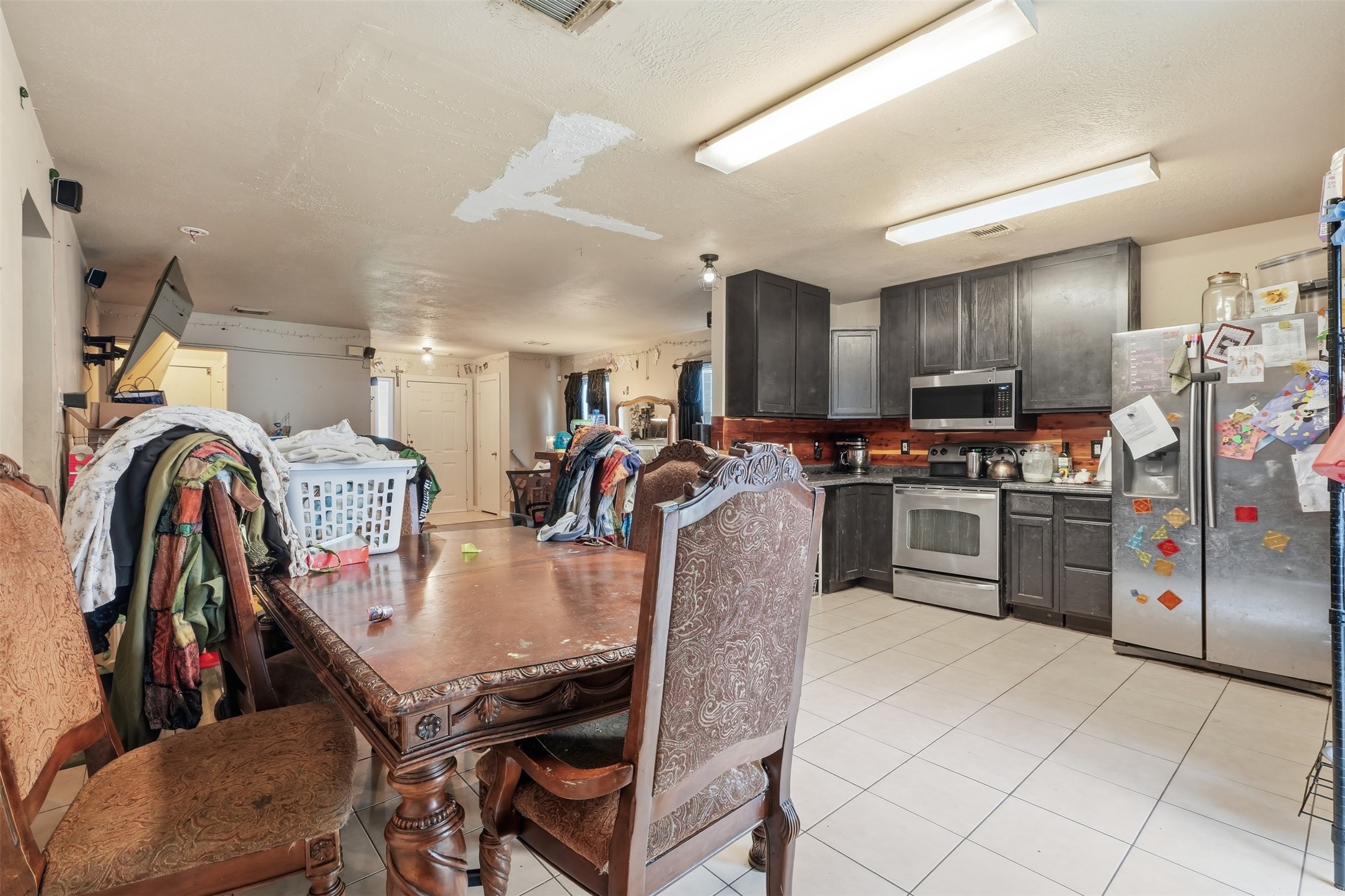 7315 Village Lake Drive Property Photo 10