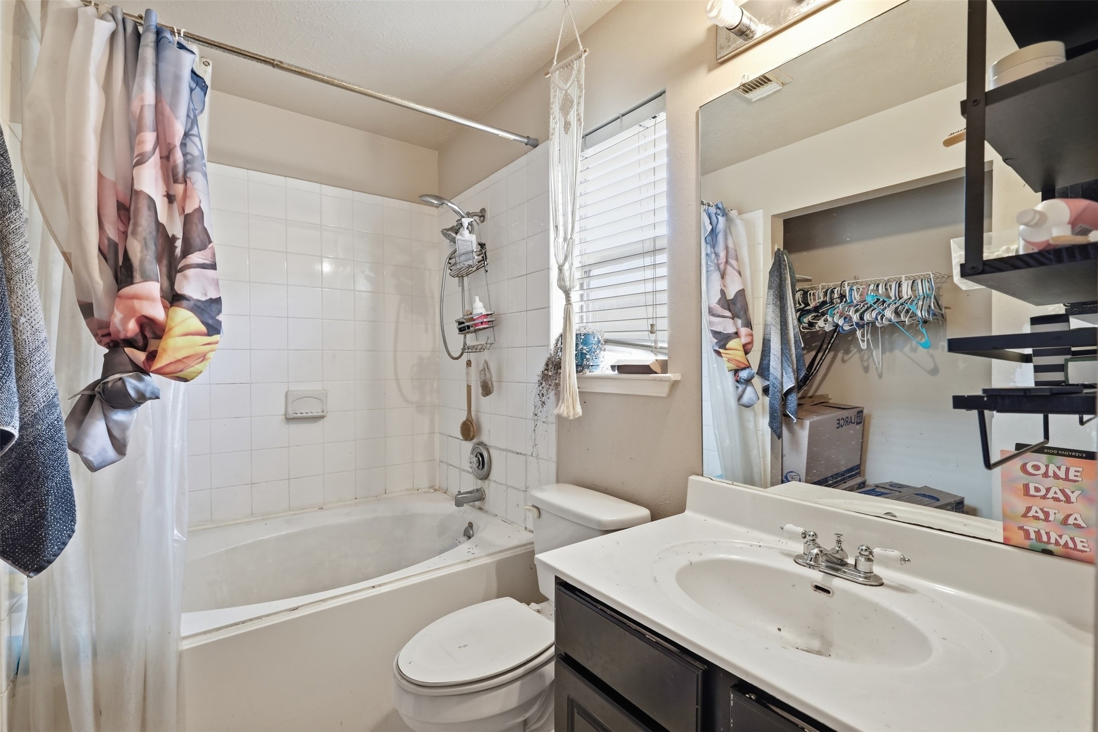 7315 Village Lake Drive Property Photo 18