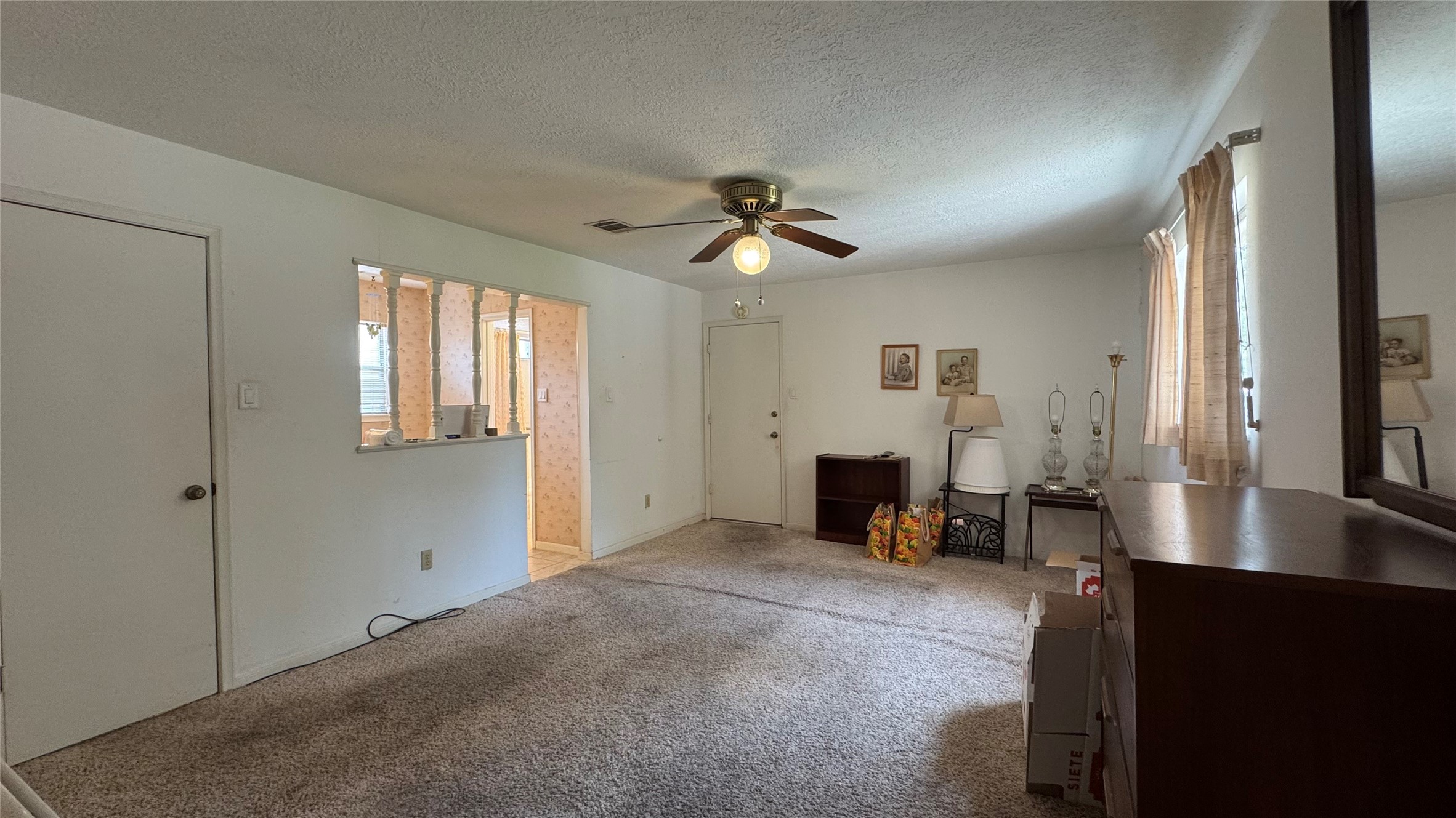 16418 Fox Crossing Lane Property Photo 5
