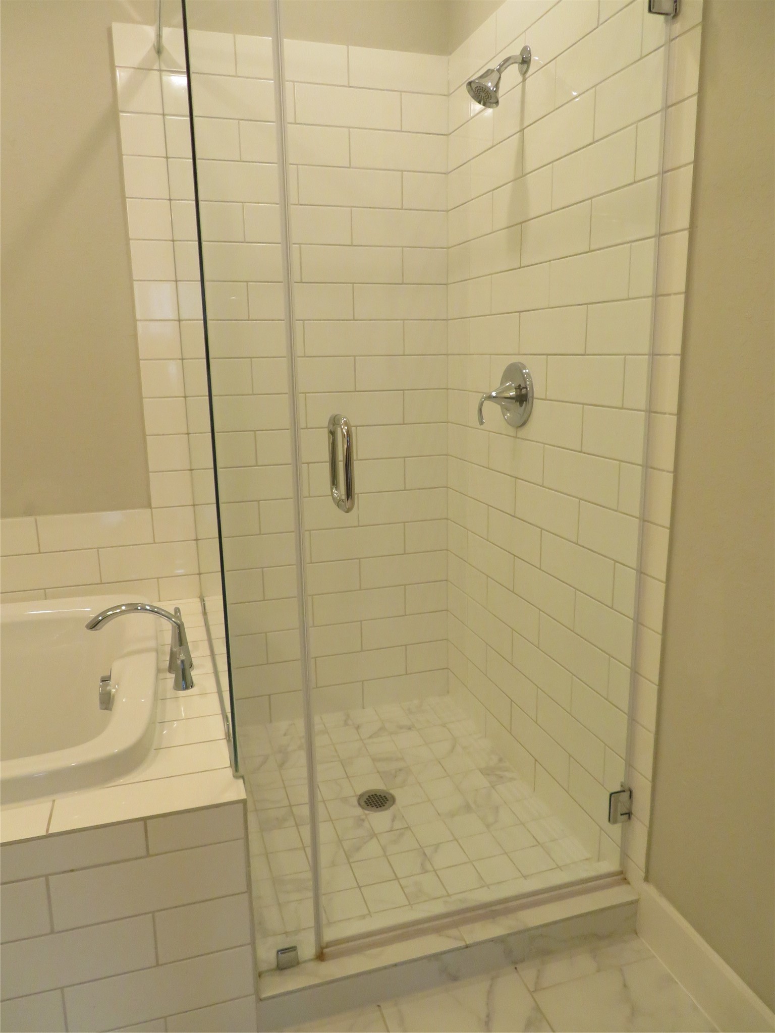 10962 Swang Link Drive Property Photo 9