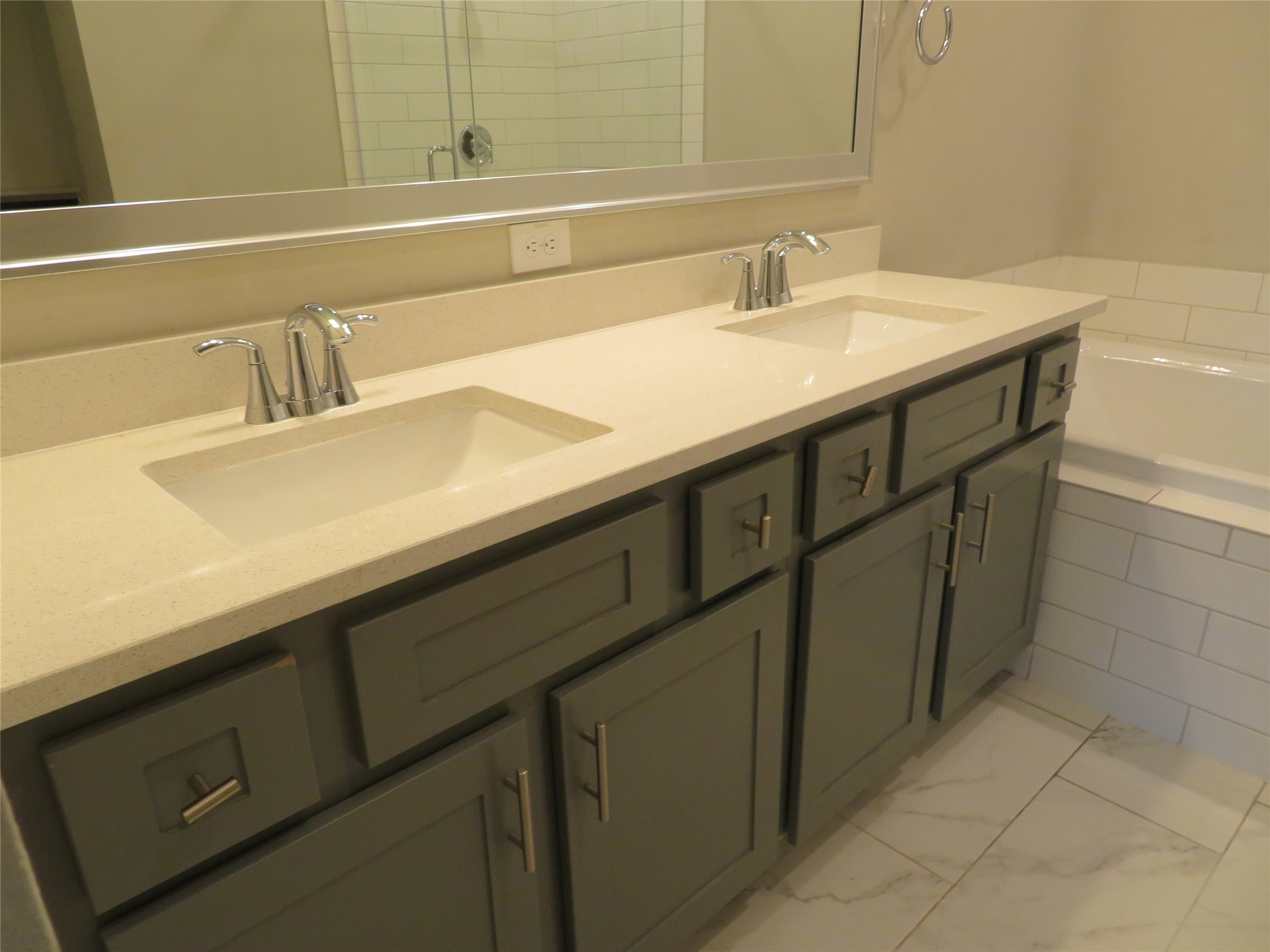 10962 Swang Link Drive Property Photo 10