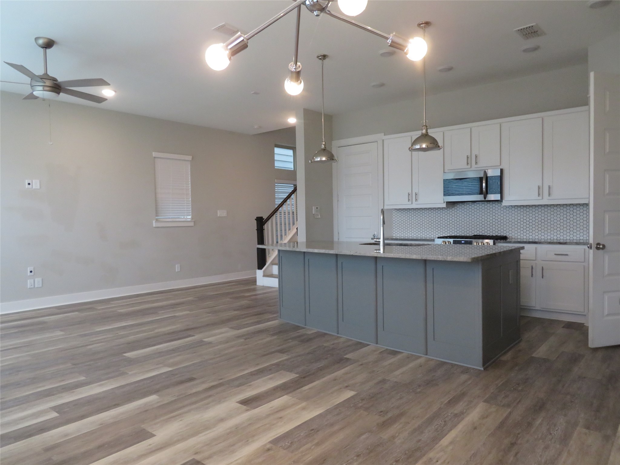10962 Swang Link Drive Property Photo 21
