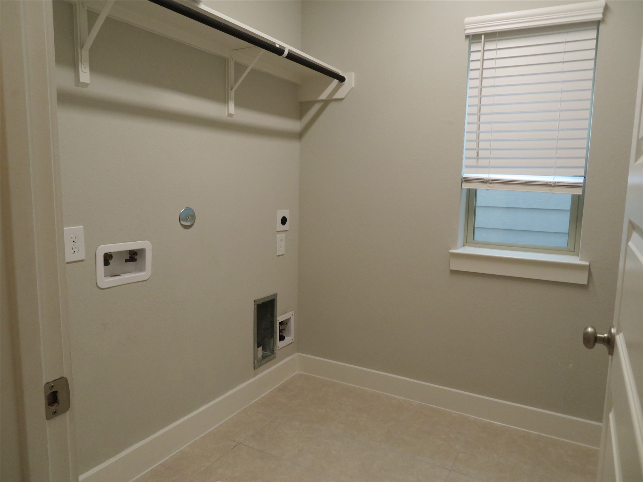 10962 Swang Link Drive Property Photo 32