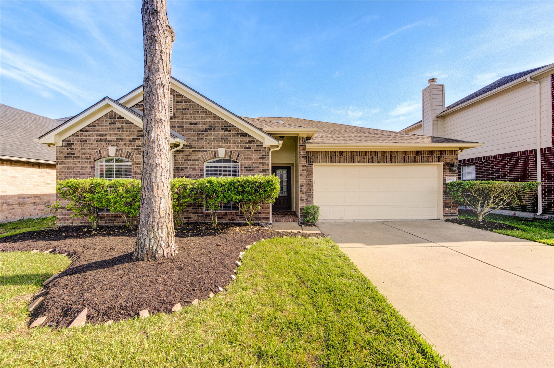 4930 Pinder Lane Property Photo