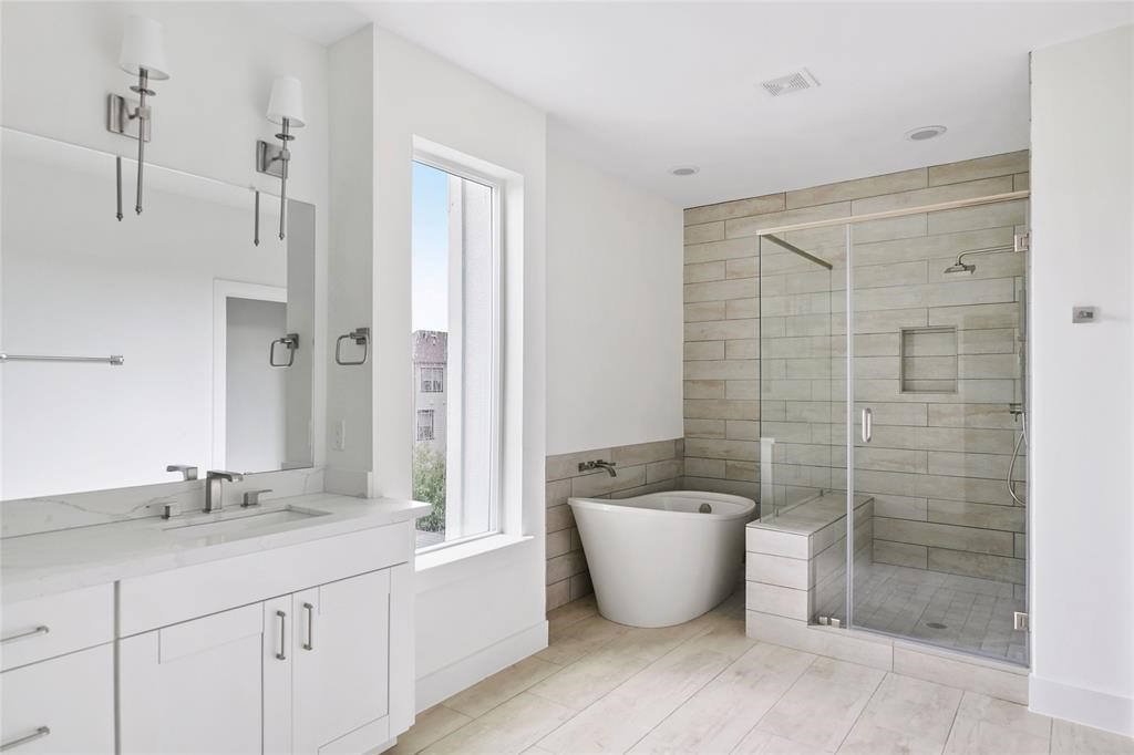 1539 W 23rd Street D Property Photo 18