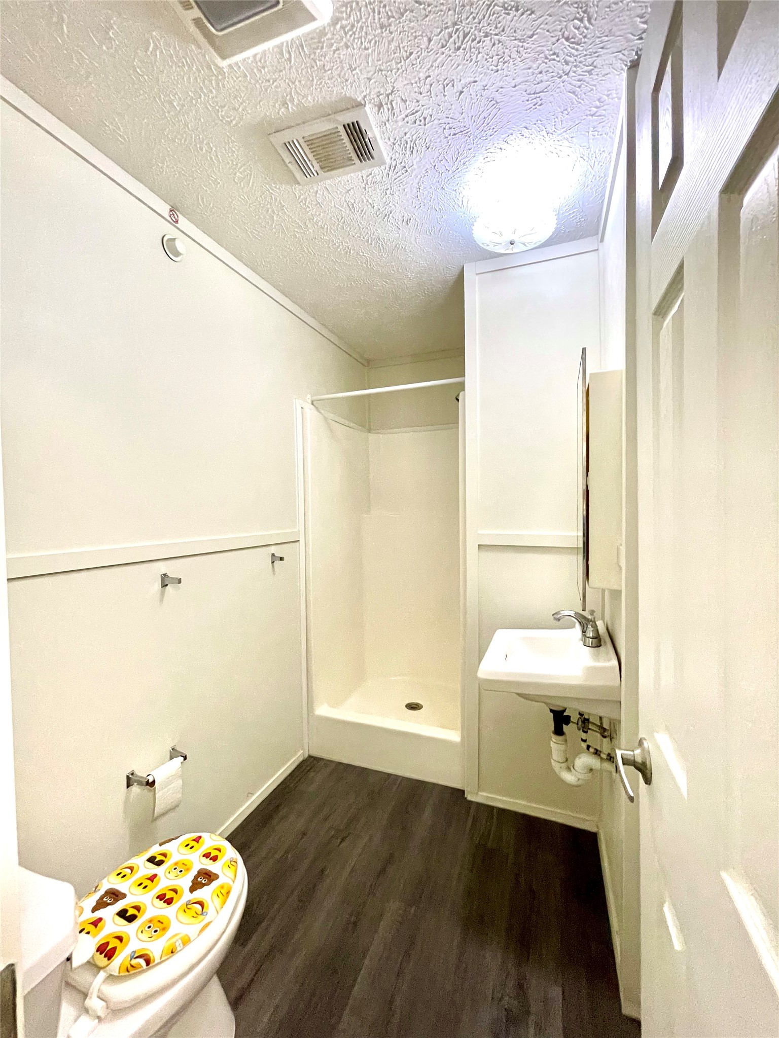 71 Woodrow St 71 Property Photo 14