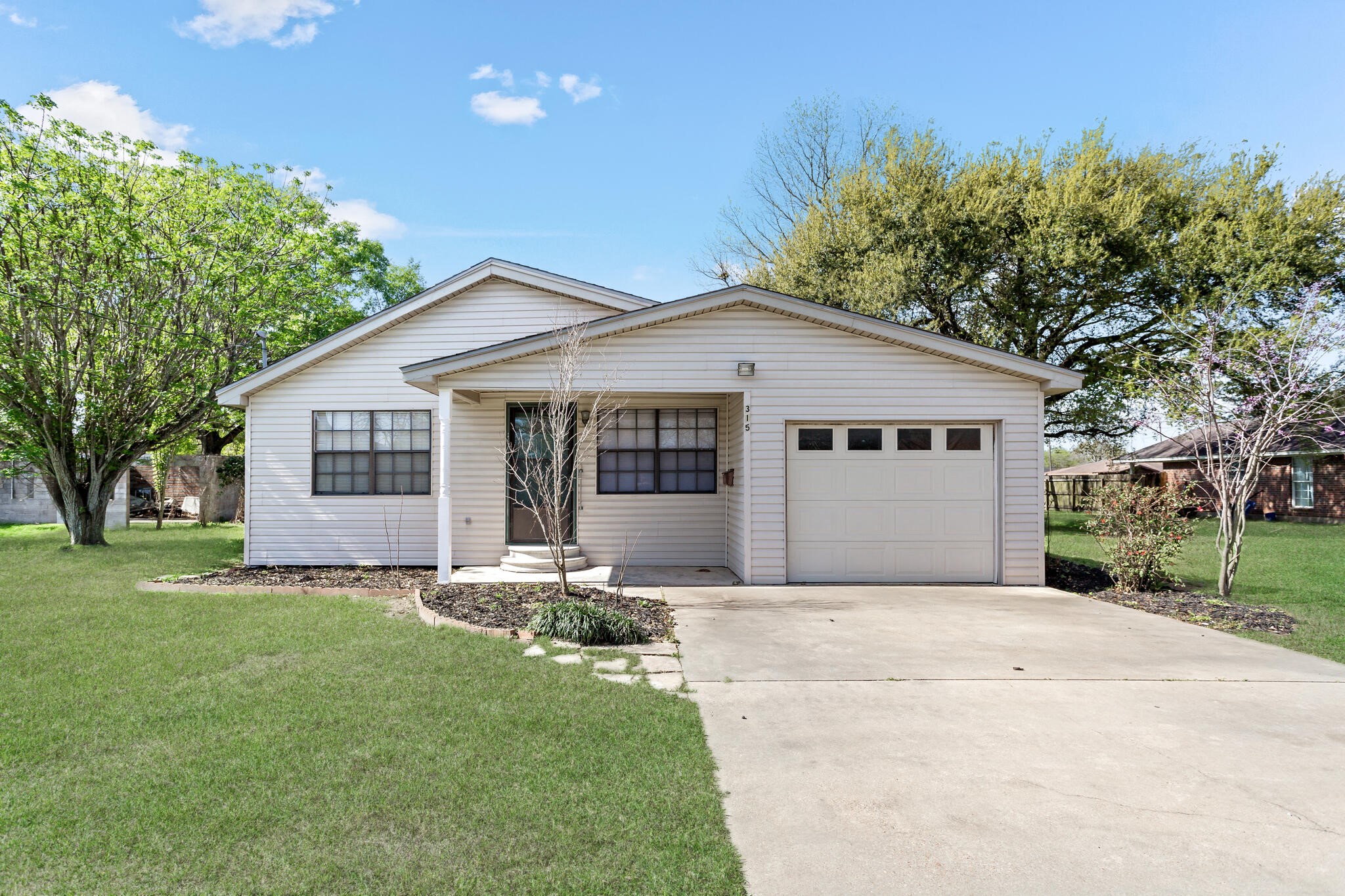 315 N 4th Street Property Photo