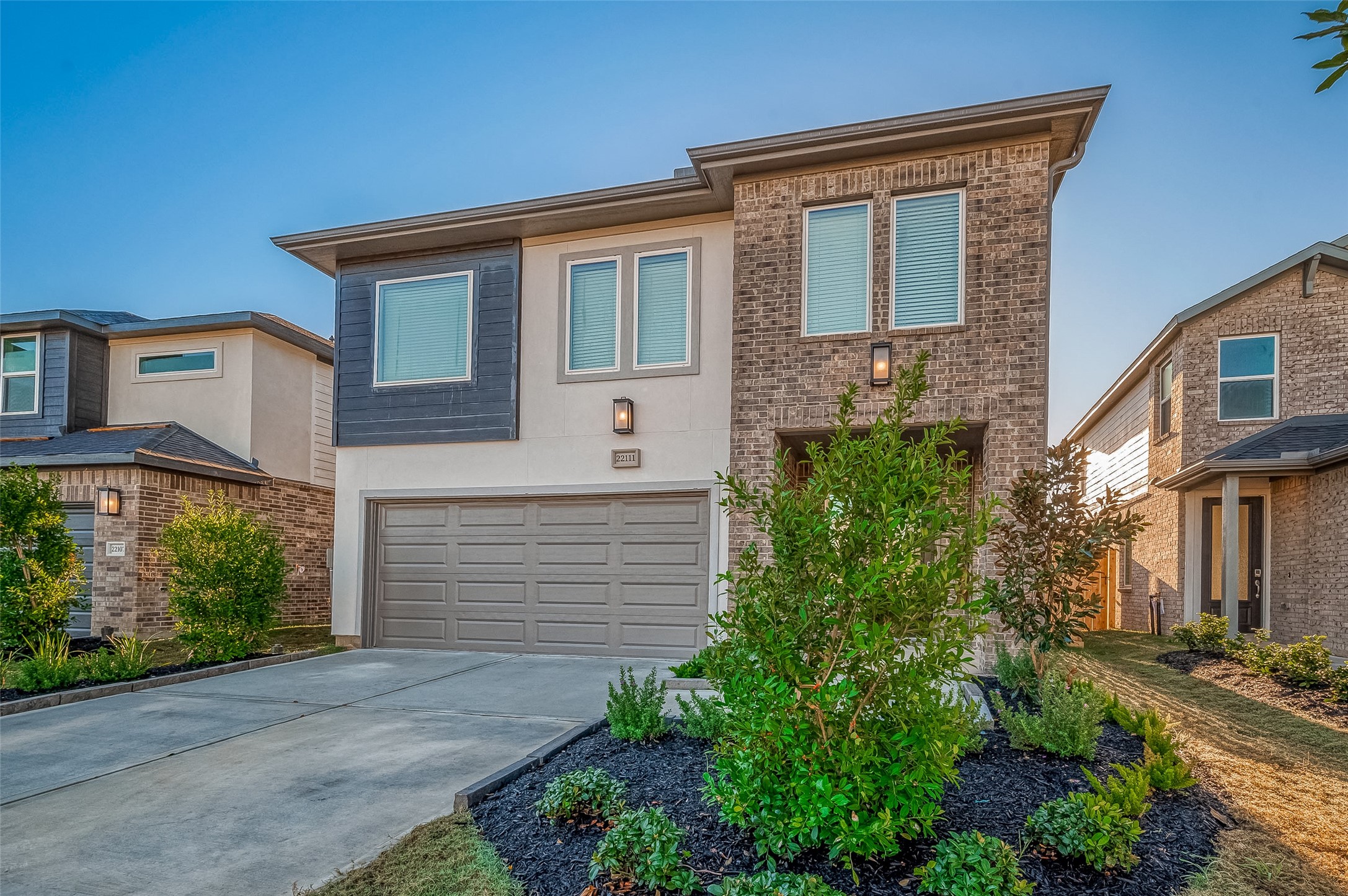 22111 Ingham Bluff Lane Property Photo 4