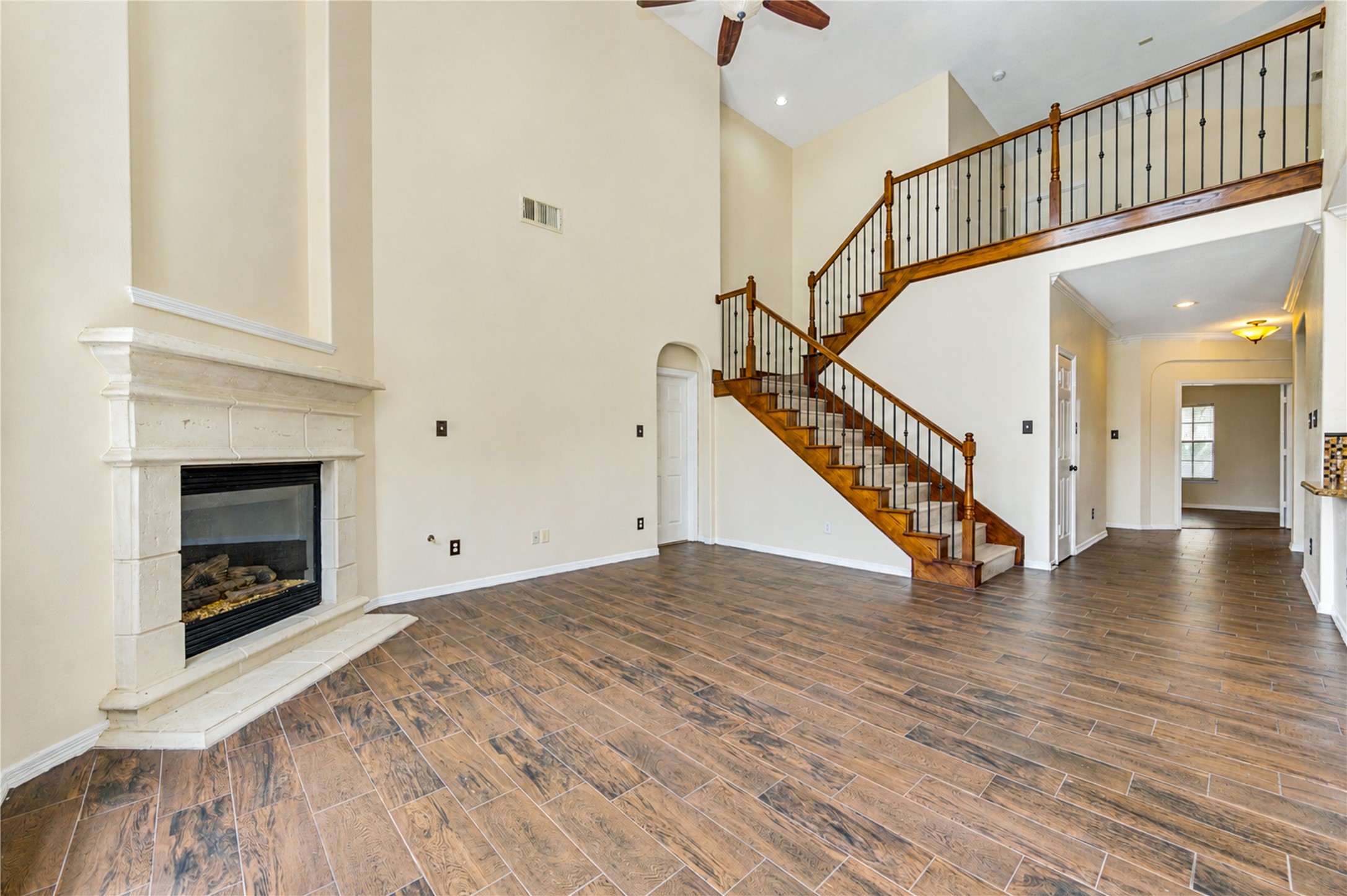 17415 Elverson Oaks Drive Property Photo 13