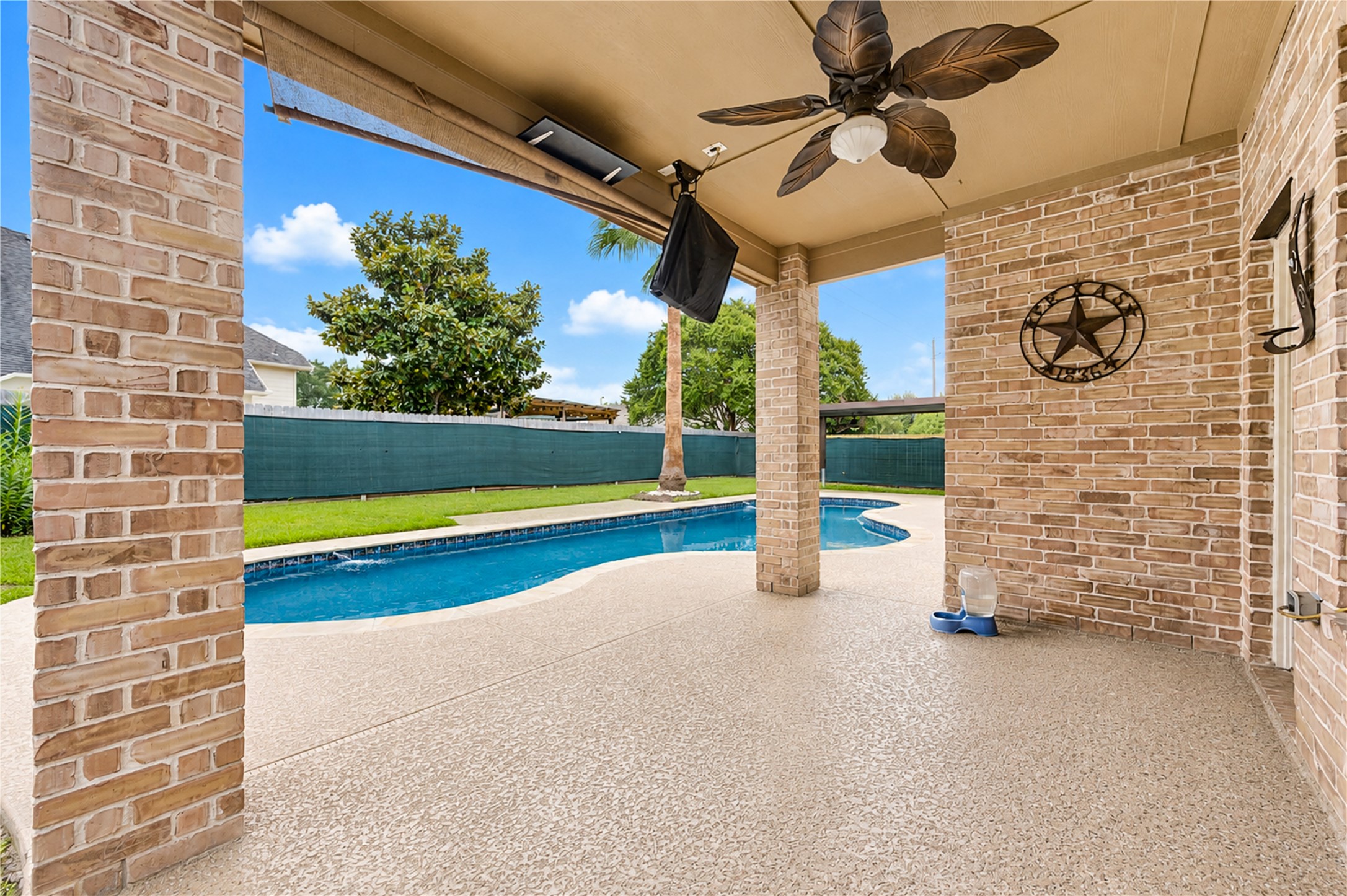 17415 Elverson Oaks Drive Property Photo 20