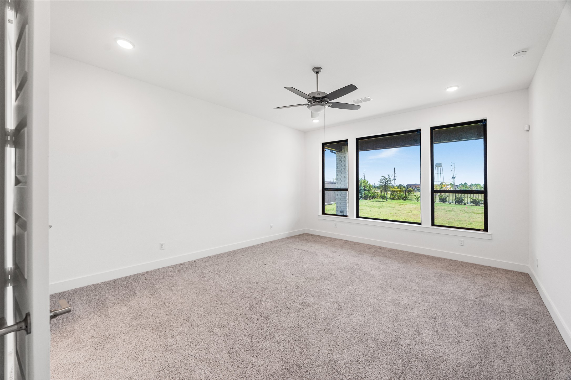 307 May Meadow Lane Property Photo 8