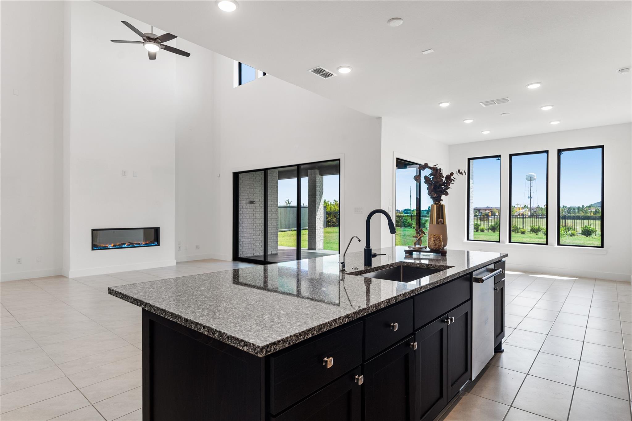 307 May Meadow Lane, Richmond Tx 77406 Property Photo 18
