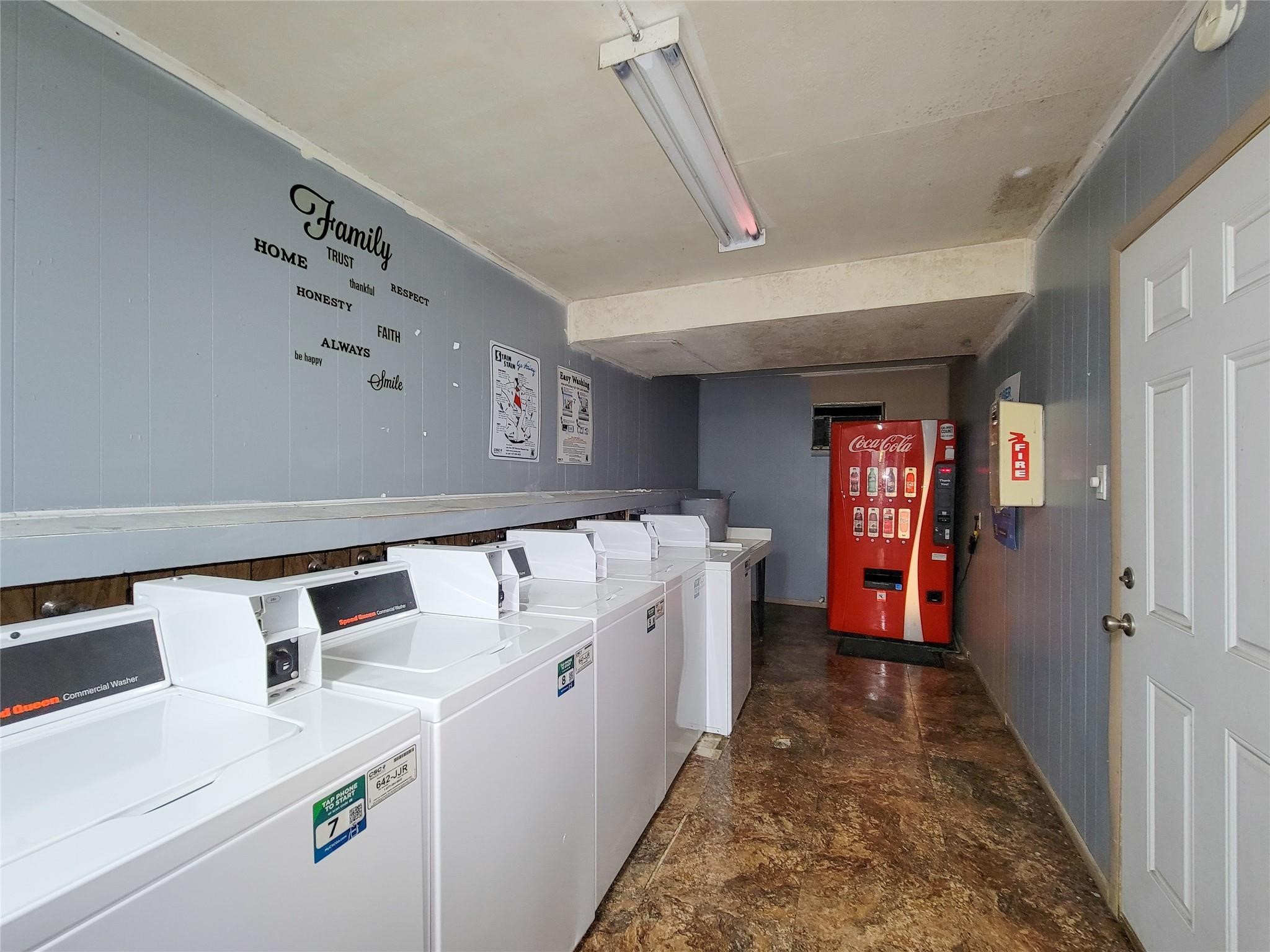 5252 Twin City Highway 448 Property Photo 7