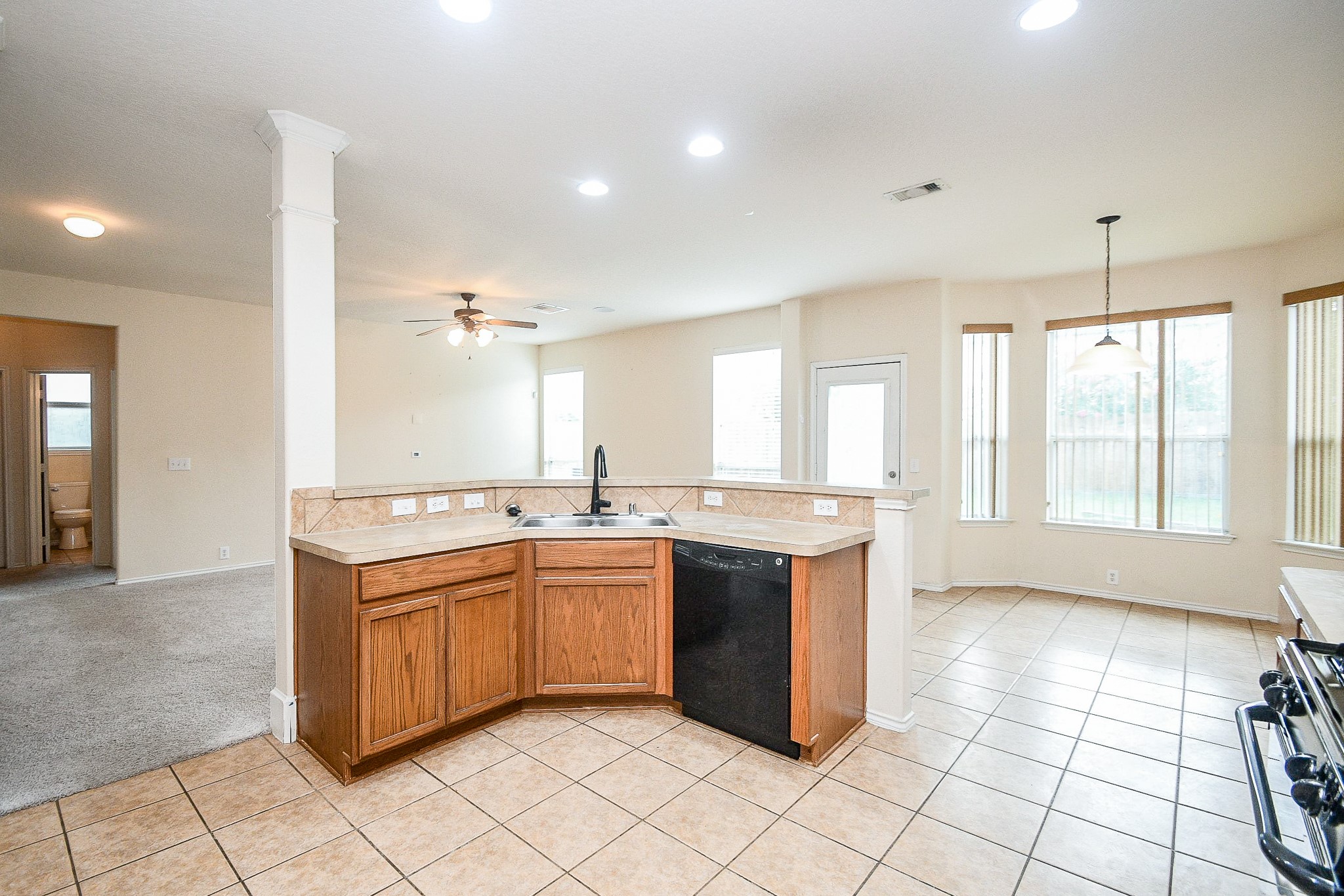 3015 Darby Brook Drive Property Photo 6