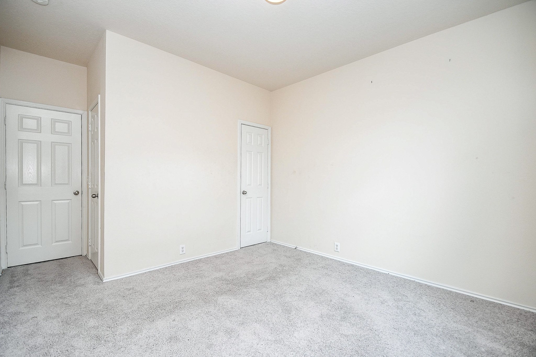 3015 Darby Brook Drive Property Photo 18