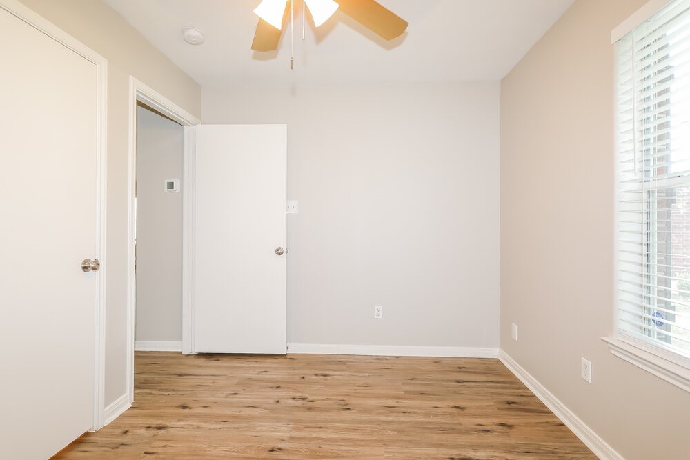 16325 Sun View Lane Property Photo 14