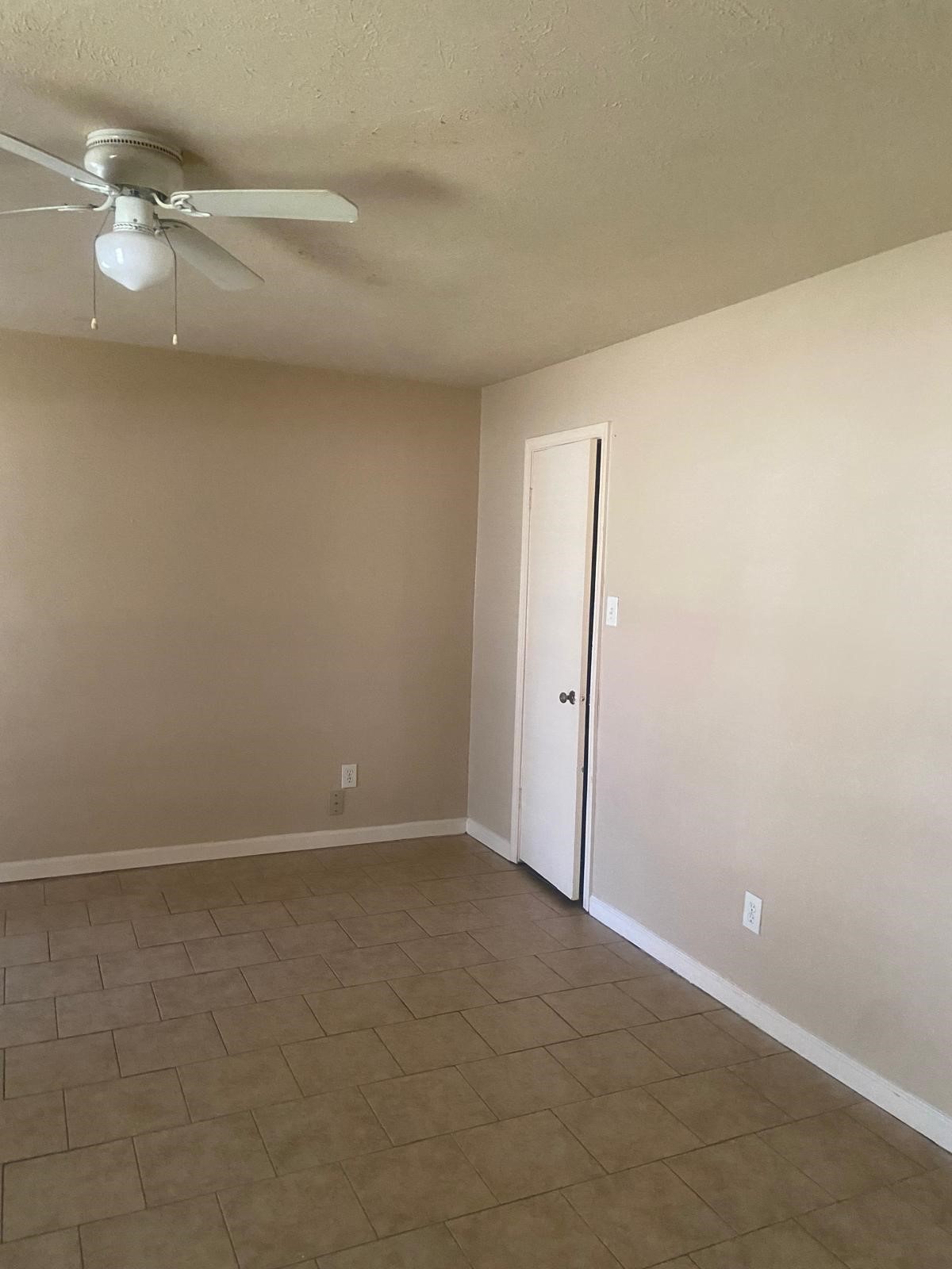 15607 Summer Briar Court Property Photo 10