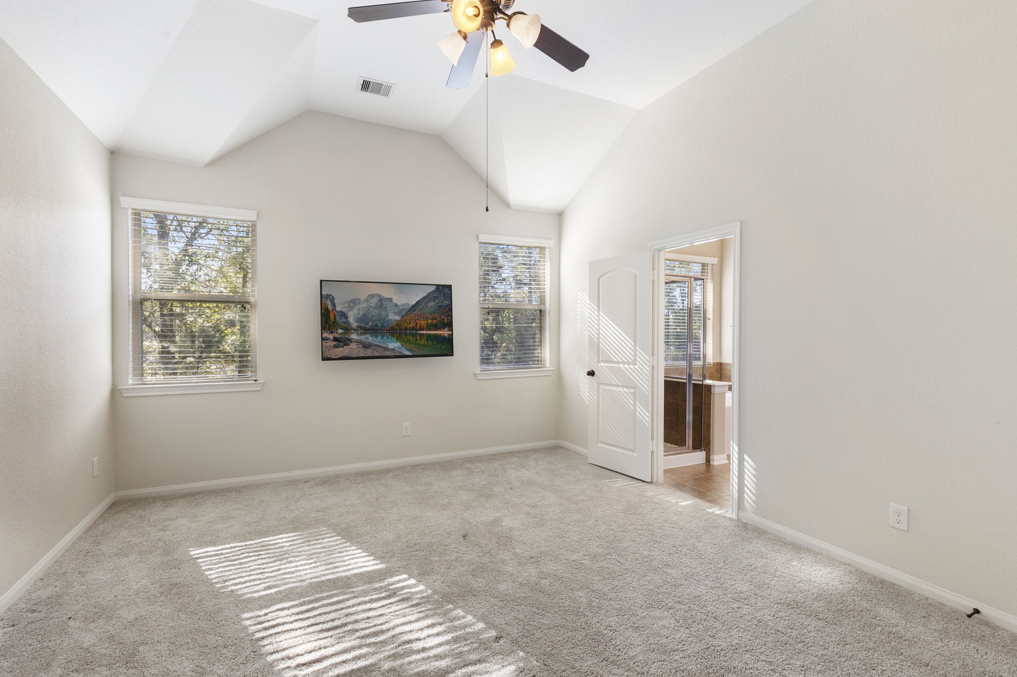122 Cheswood Manor Drive Property Photo 20