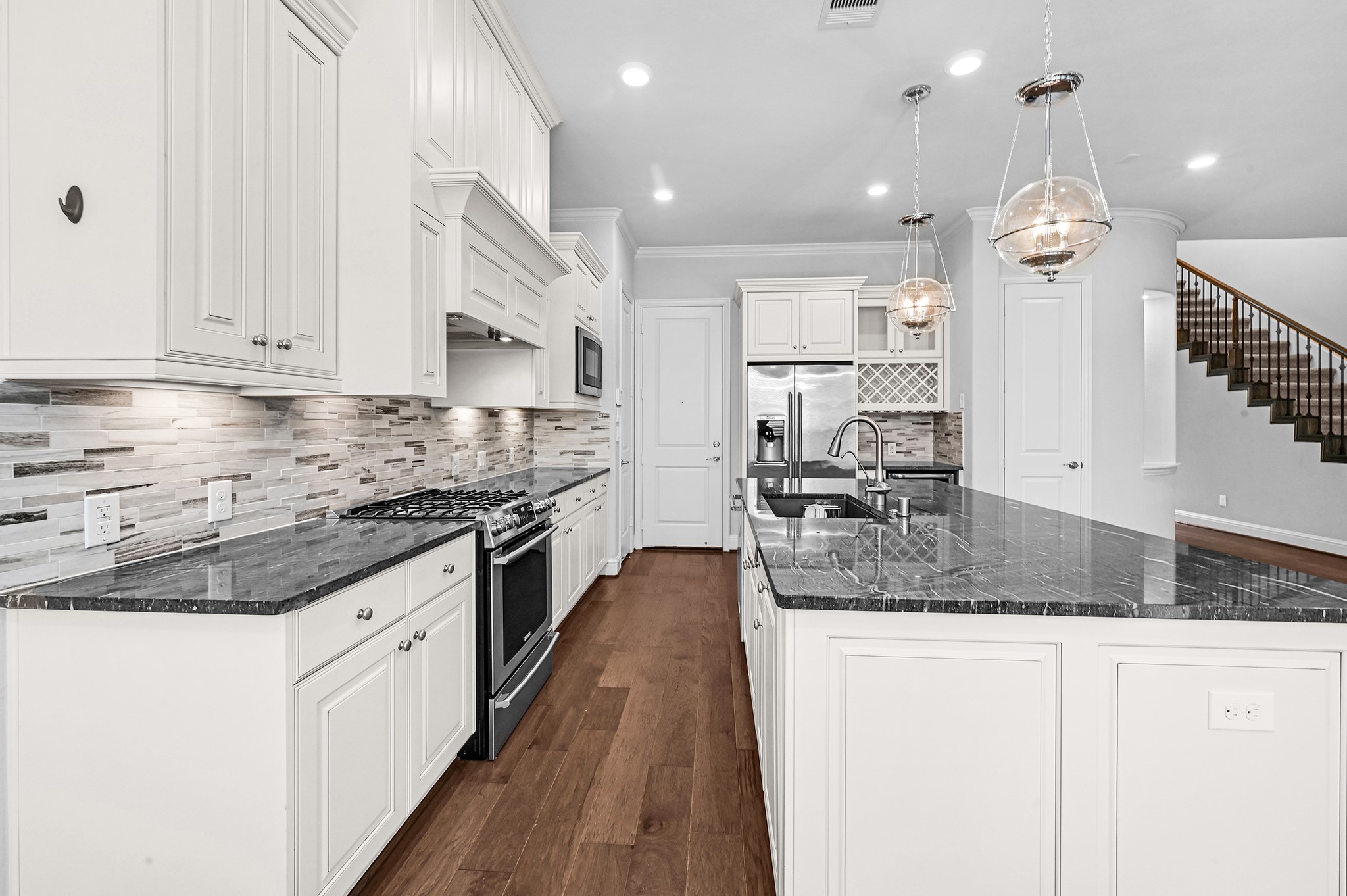 15 Dylan Branch Drive Property Photo 6