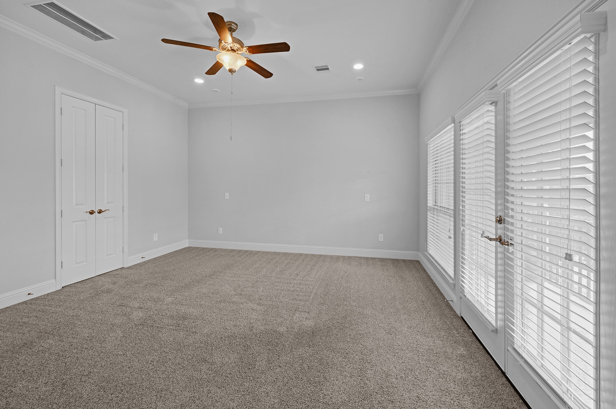 15 Dylan Branch Drive Property Photo 17