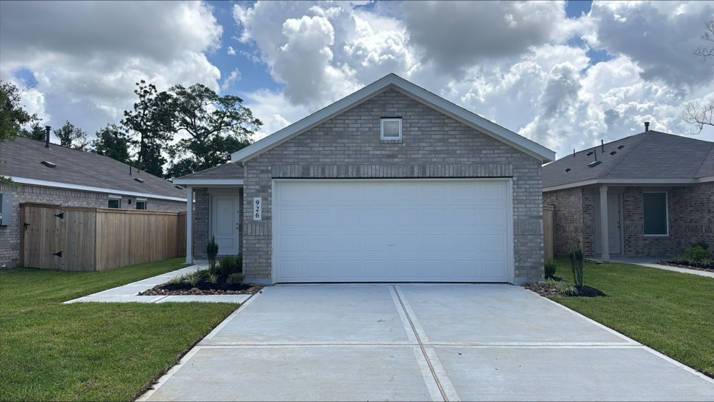 926 Capracotta Drive Property Photo 1