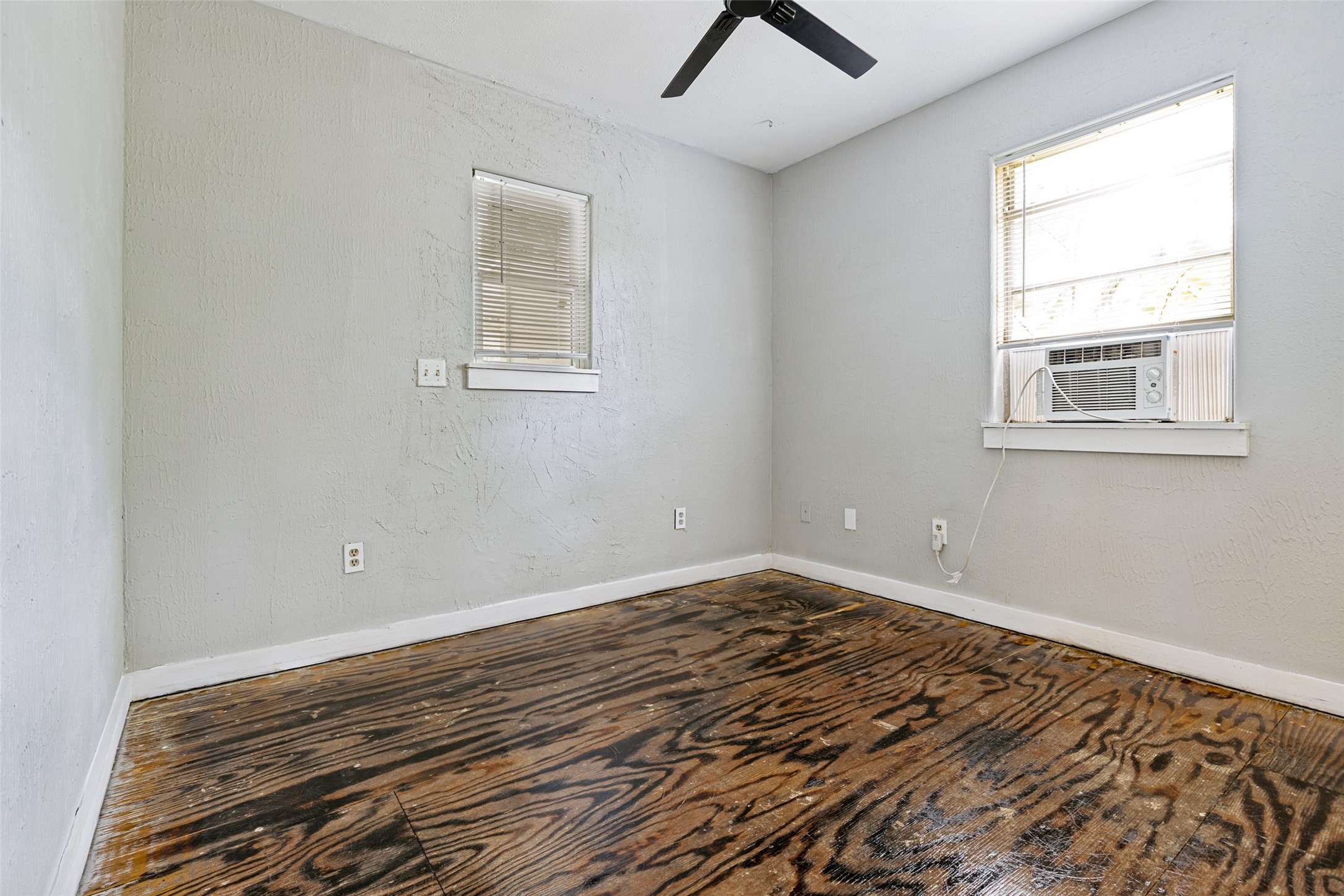 11806 E Jane Lane Property Photo 11