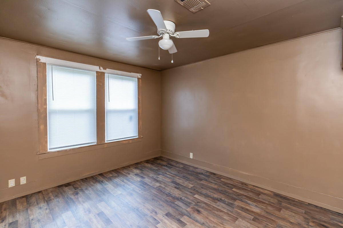 8265 Mclean Street Property Photo 17