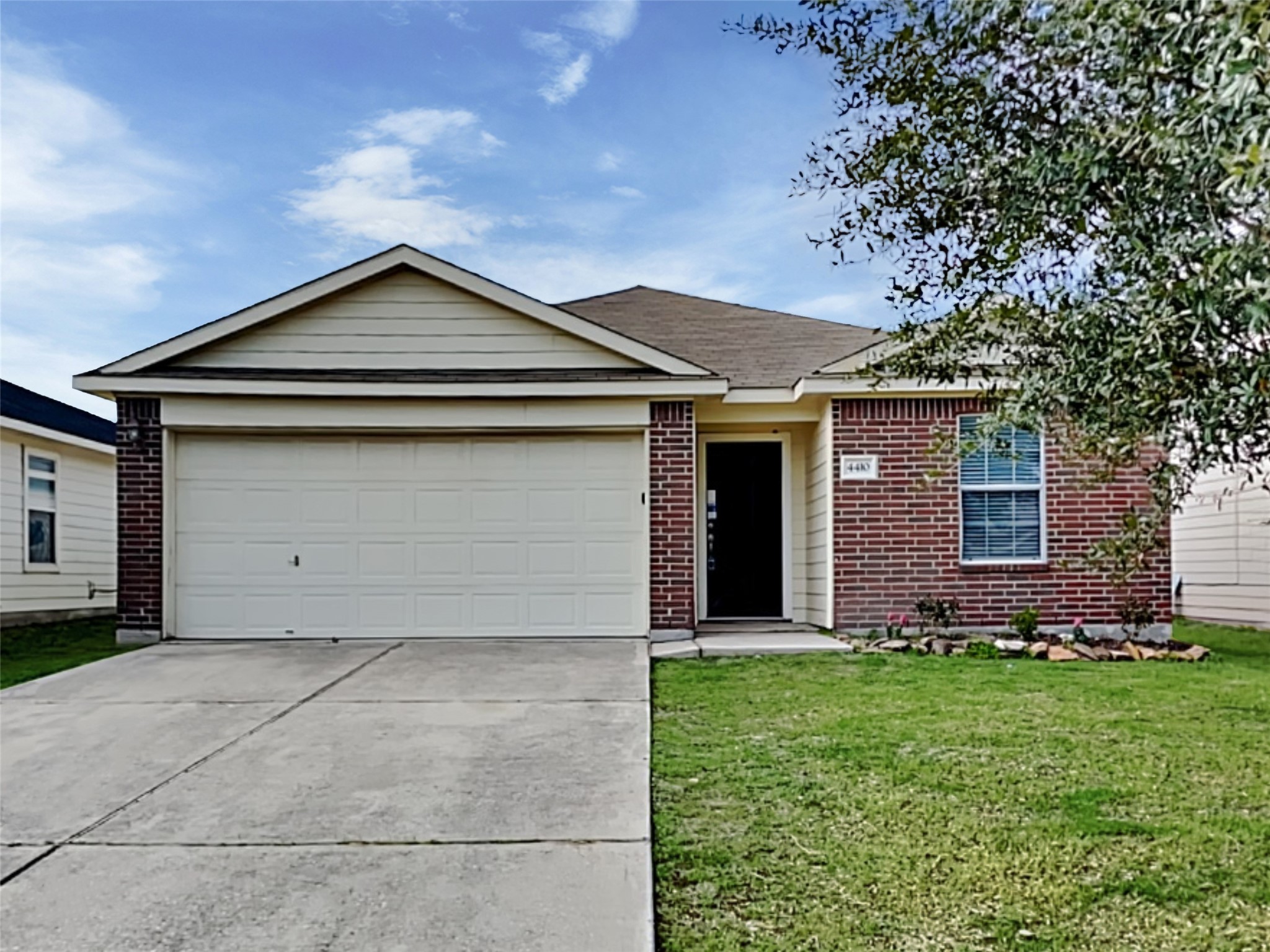 4410 Nueces River Loop Property Photo 1