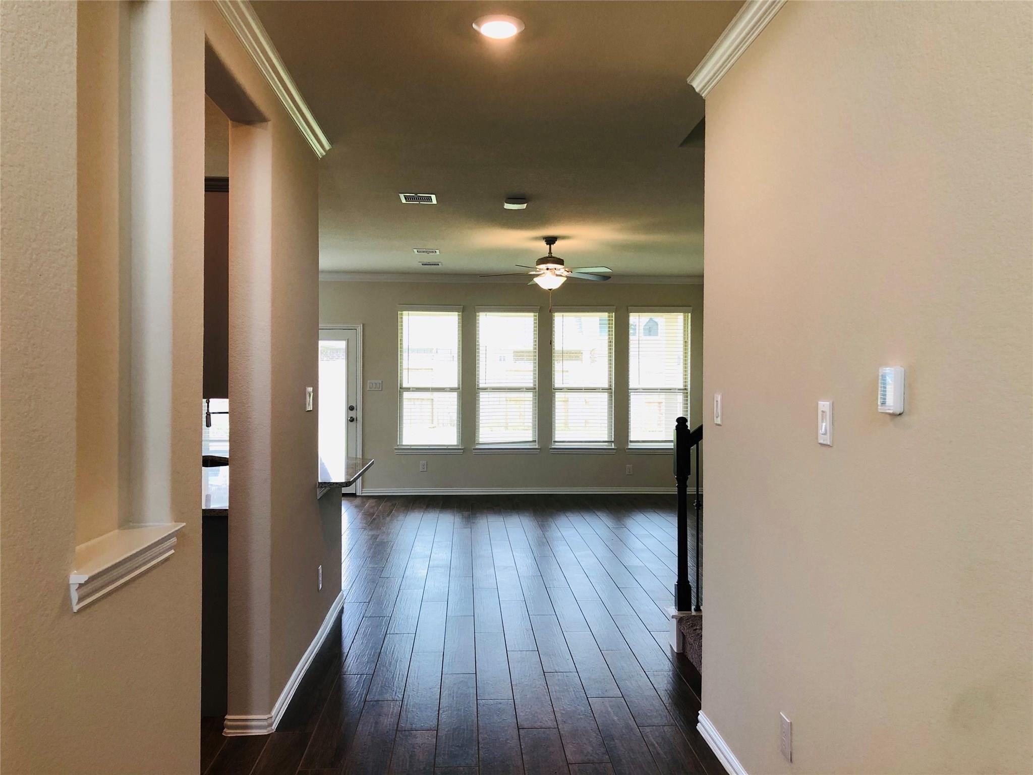 28619 Monarch Cliffs Drive Property Photo 13