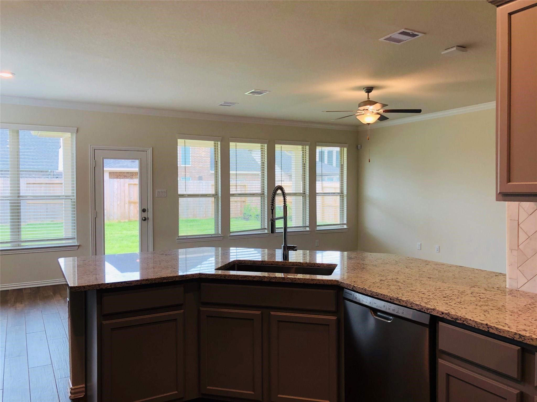 28619 Monarch Cliffs Drive Property Photo 18