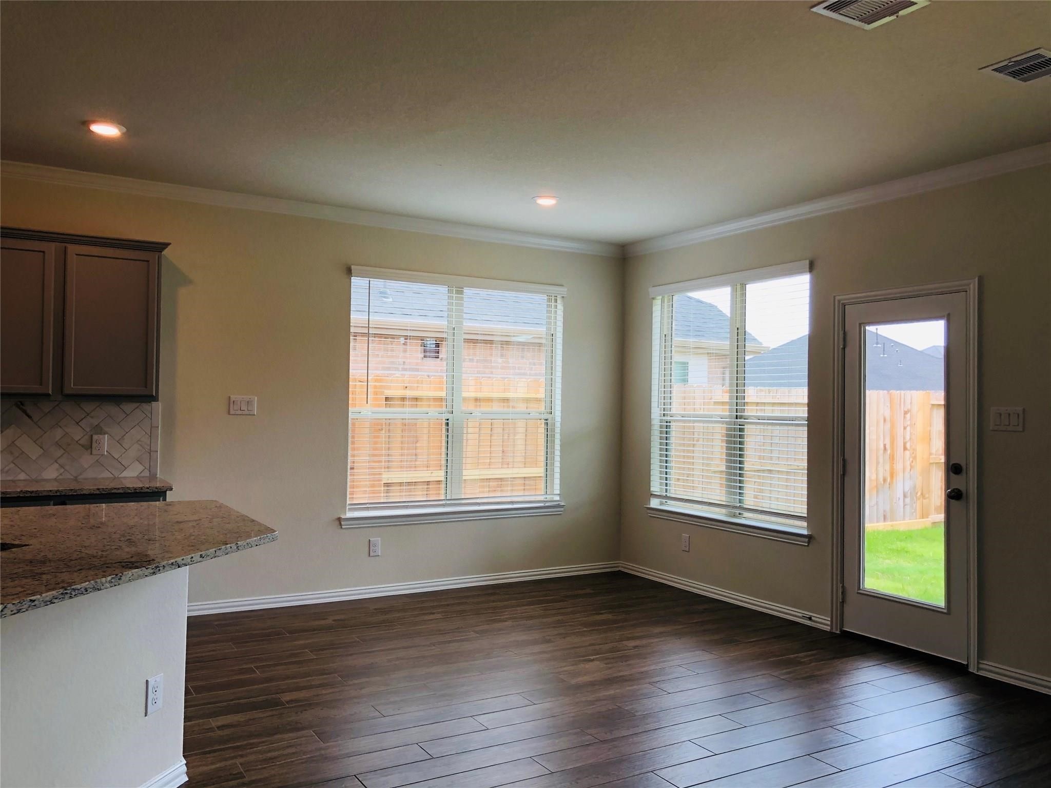 28619 Monarch Cliffs Drive Property Photo 21