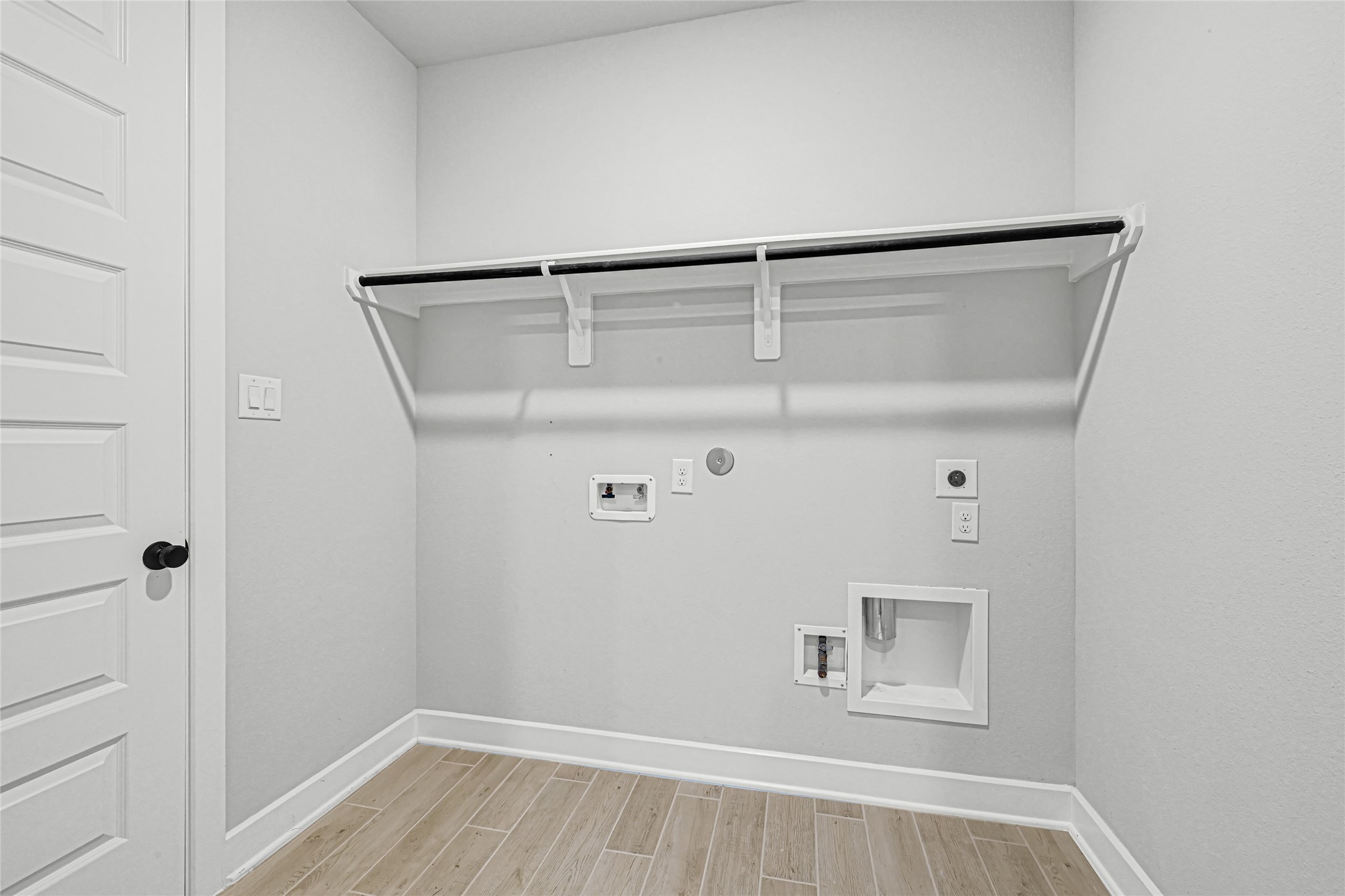 2842 Acacia Grove Drive Property Photo 28