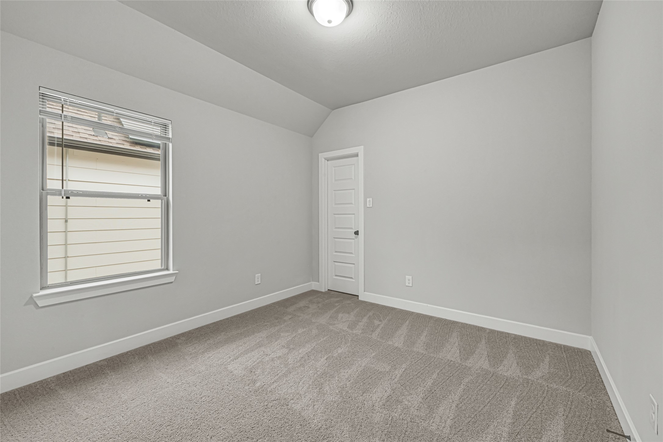 2842 Acacia Grove Drive Property Photo 32