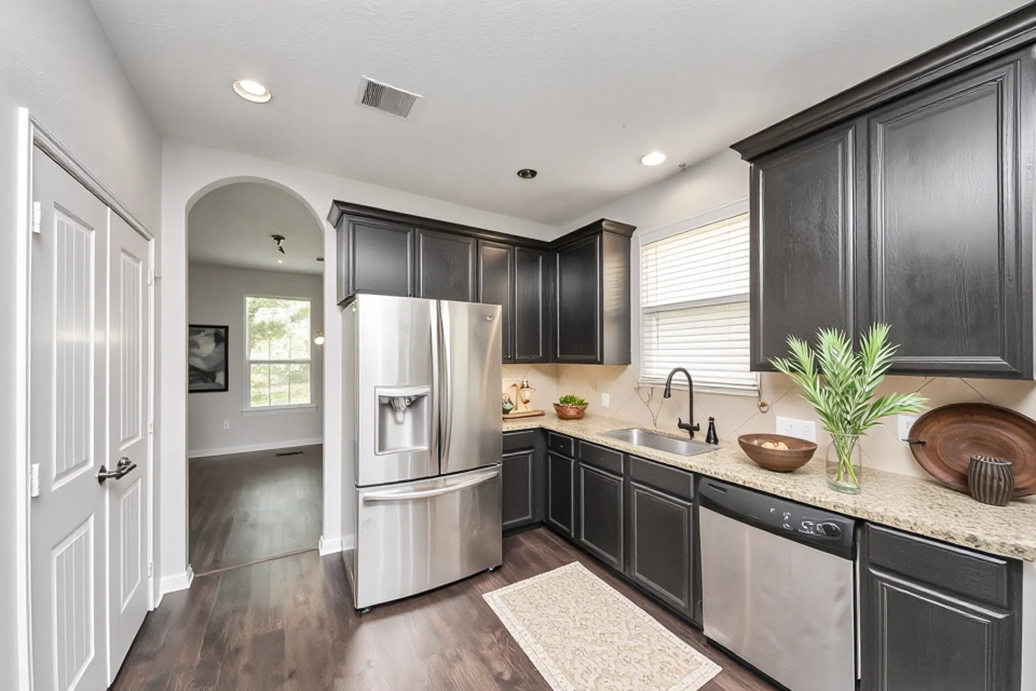 20610 Arrow Falls Lane Property Photo 9