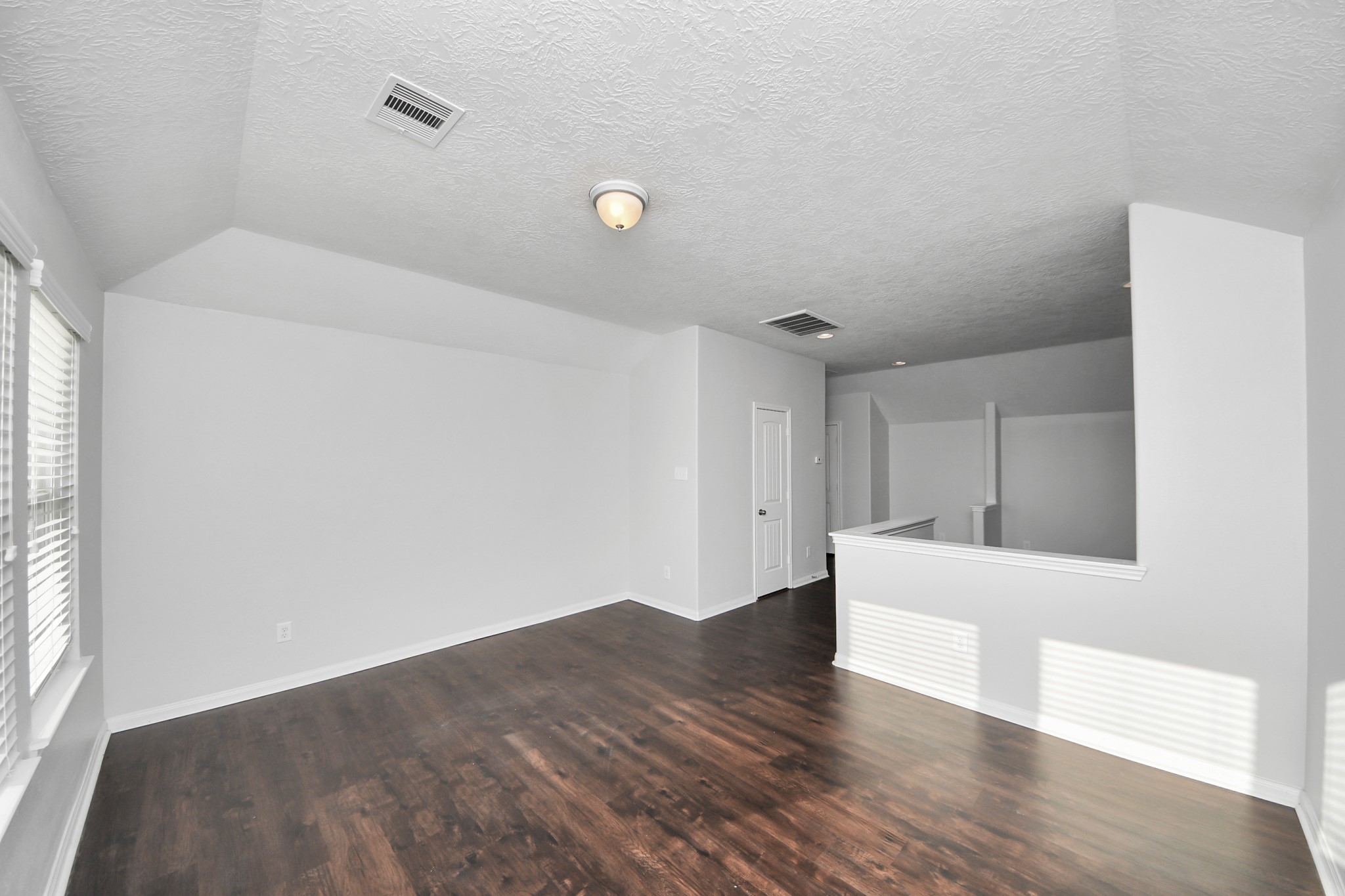 20610 Arrow Falls Lane Property Photo 22