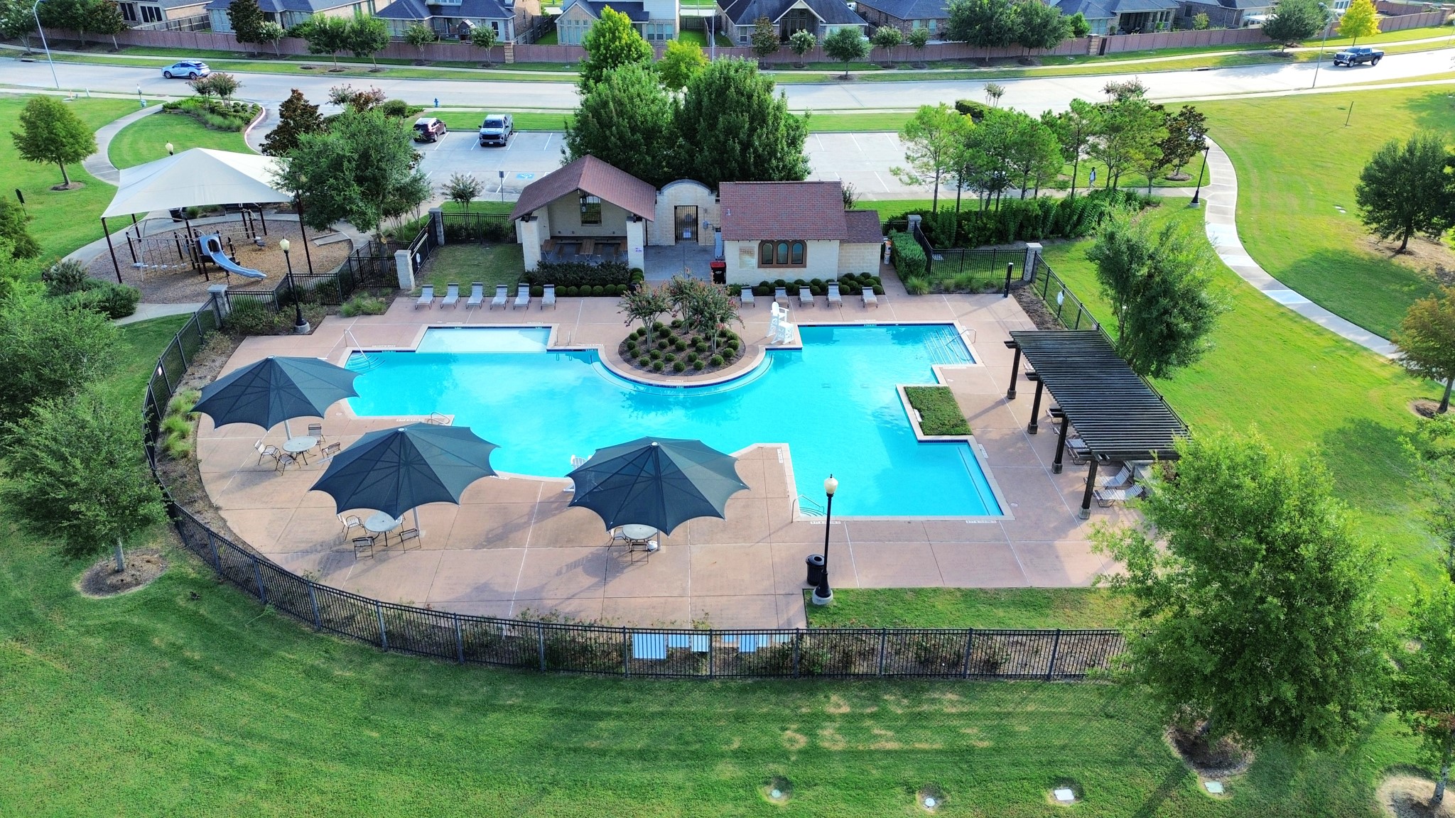 20610 Arrow Falls Lane Property Photo 27