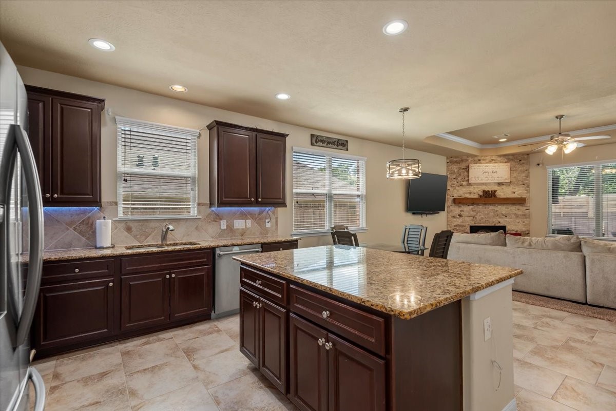 3726 Whisper Walk Property Photo 17