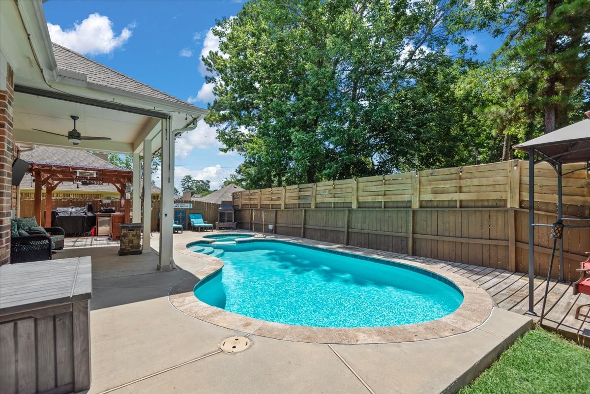 3726 Whisper Walk Property Photo 38