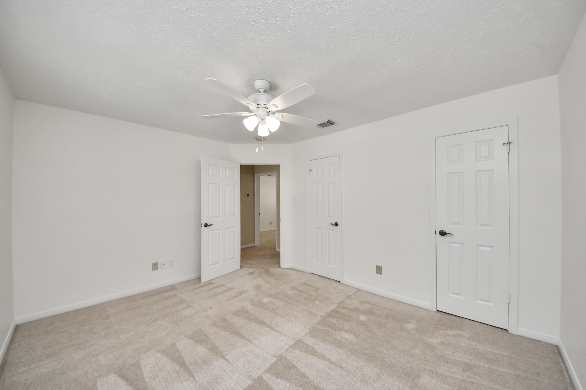 2502 Fairwind Drive Property Photo 25
