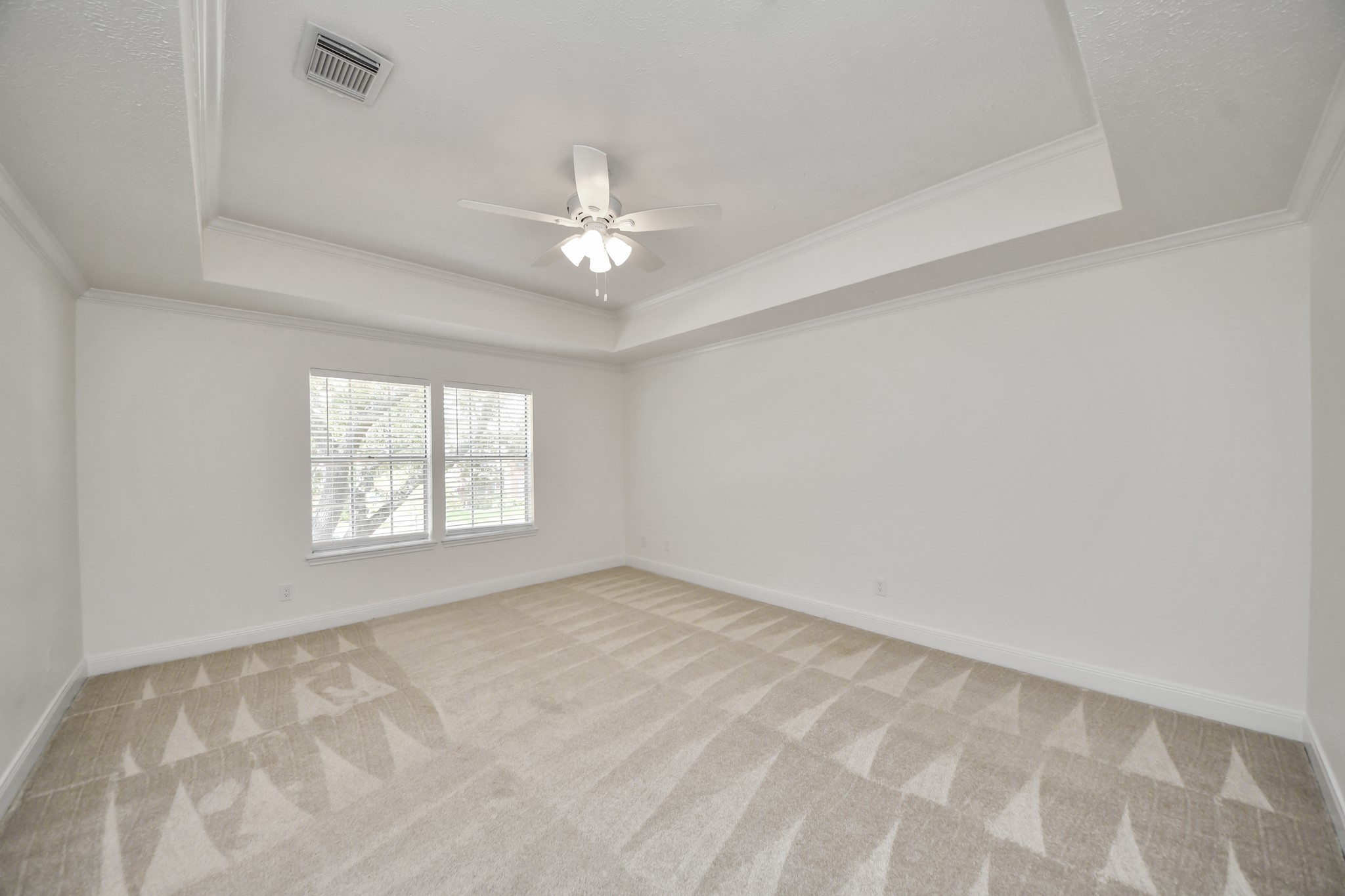 2502 Fairwind Drive Property Photo 32