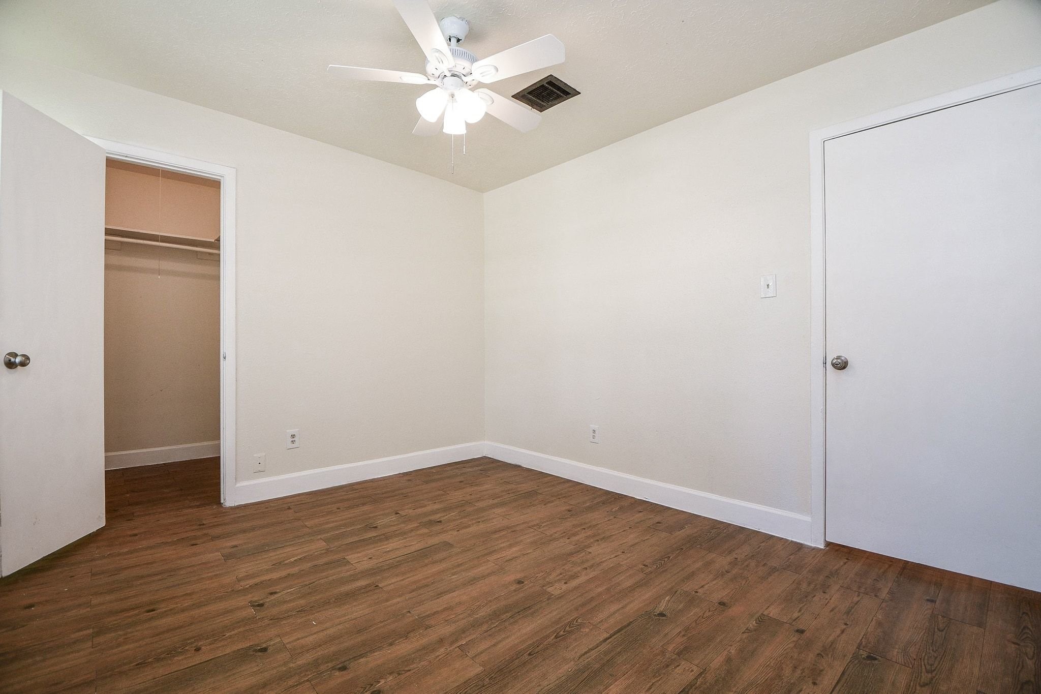 506 Dalewood Drive Property Photo 5