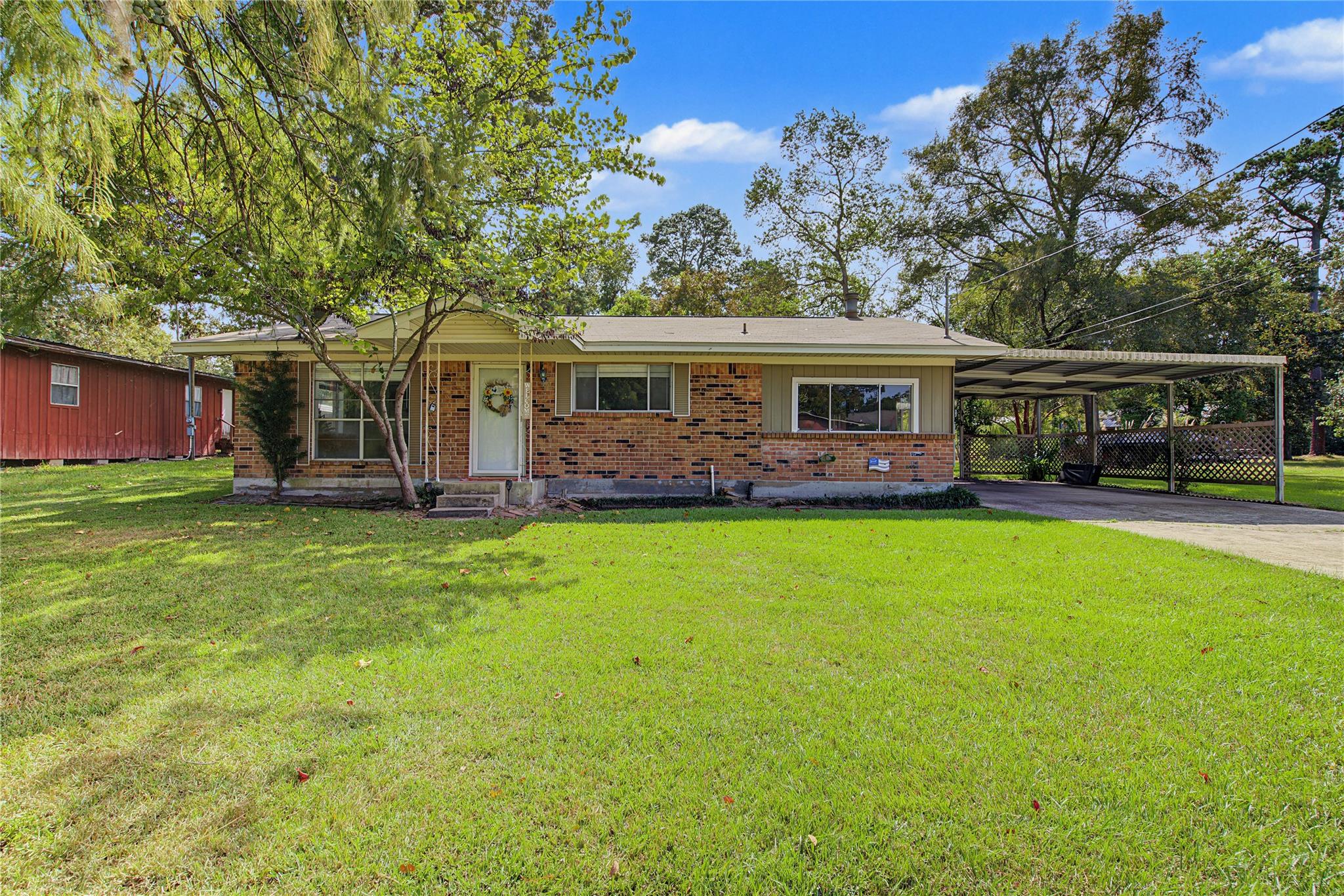 440 Lakeside Drive, Trinity TX 75862 Property Photo 1