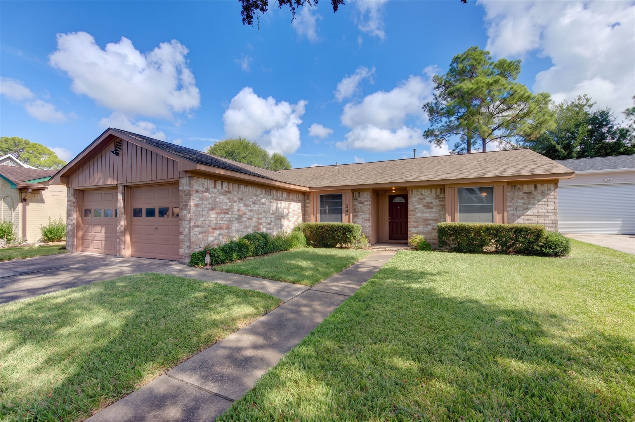 12230 Meadowdale Drive Property Photo 27