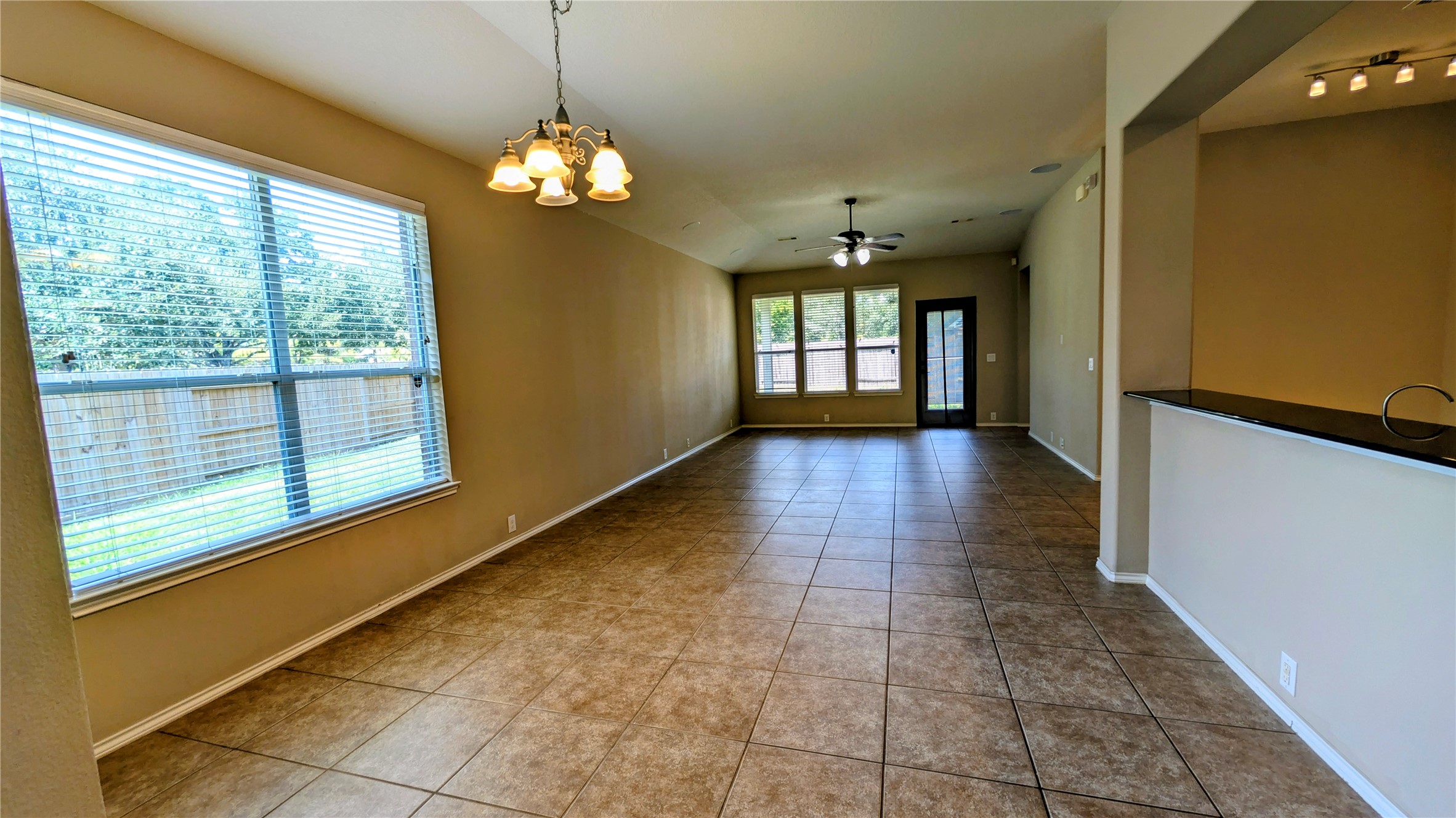 24402 Dartford Springs Lane Property Photo 10