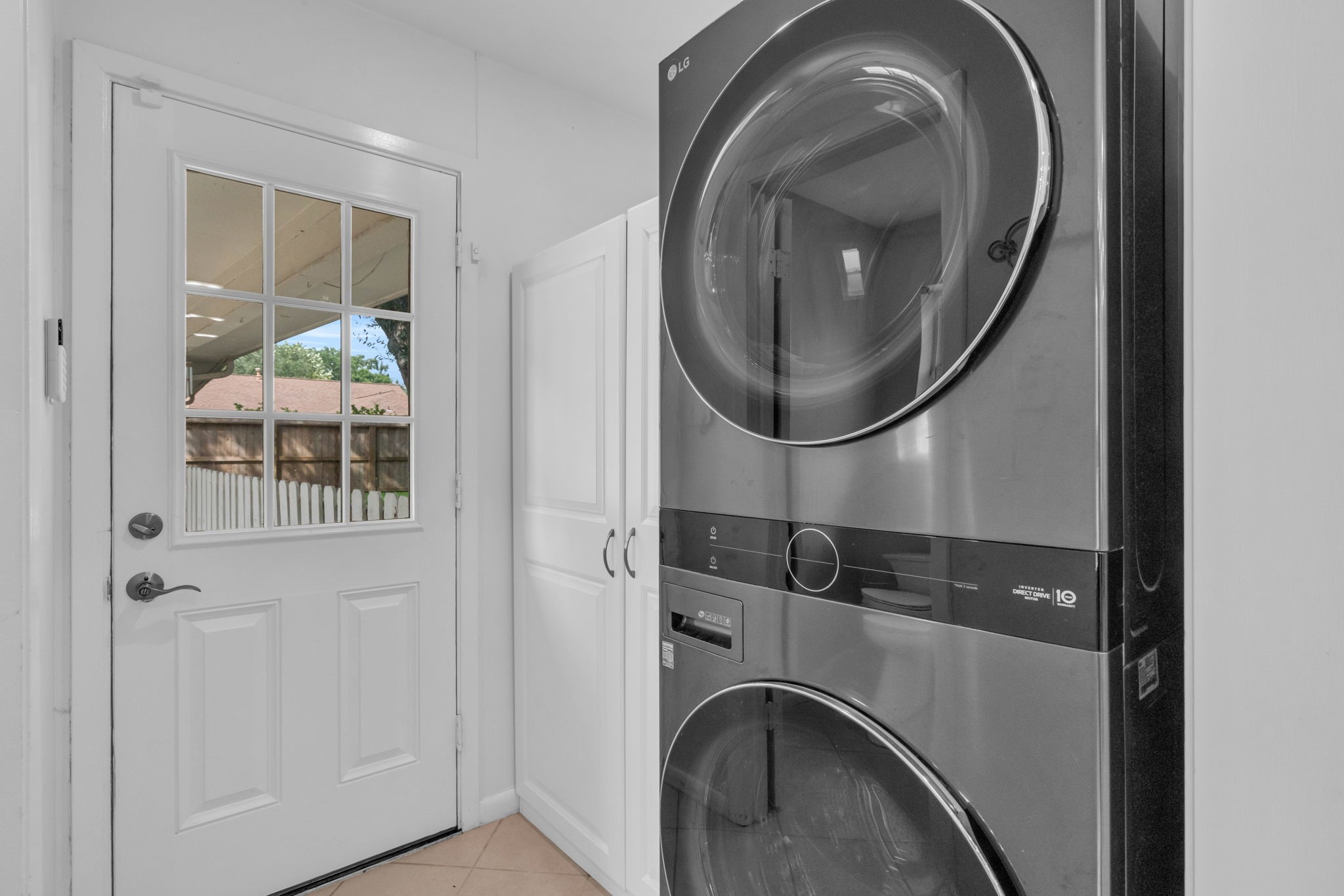 11418 Valley Stream Drive Property Photo 14