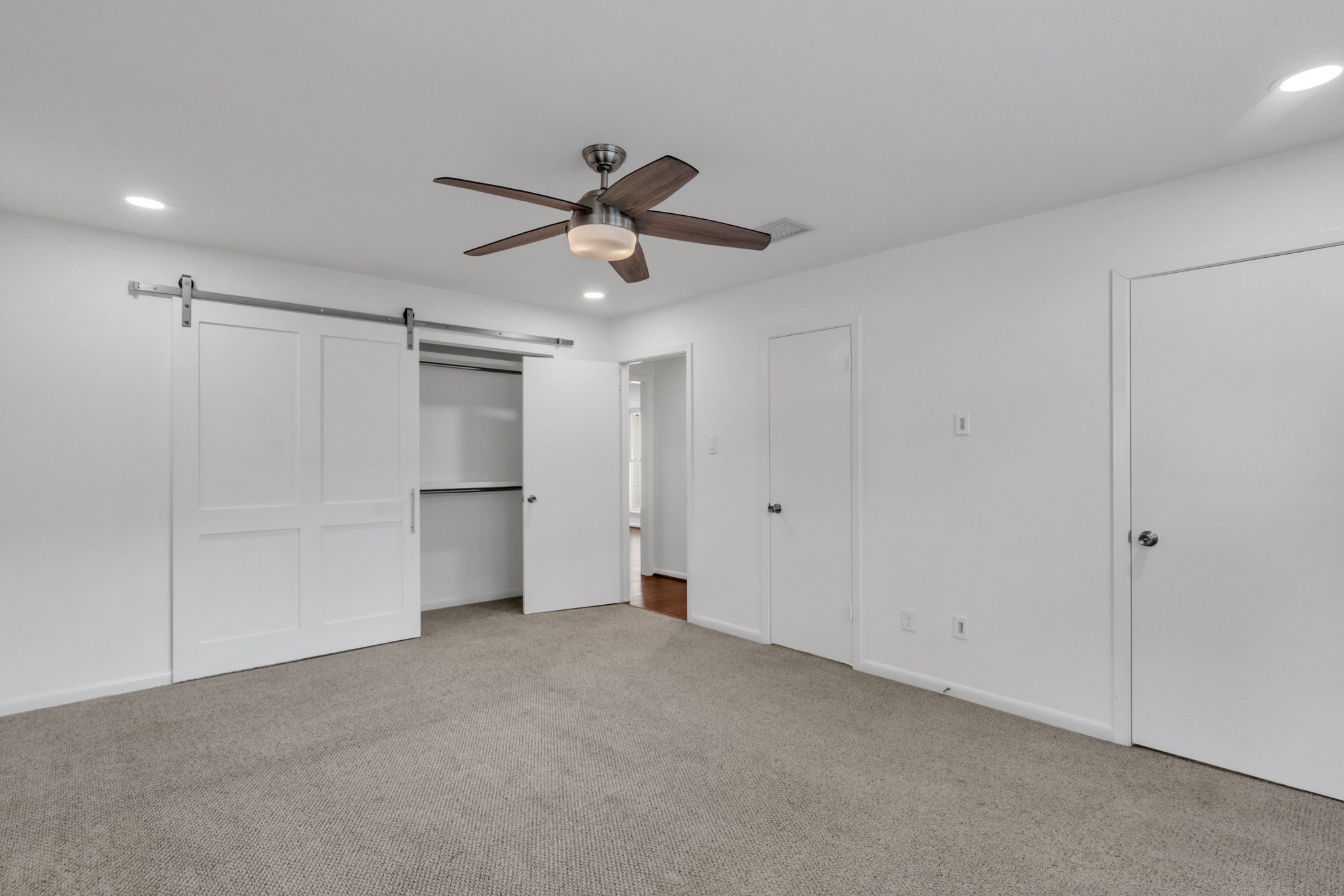 11418 Valley Stream Drive Property Photo 20
