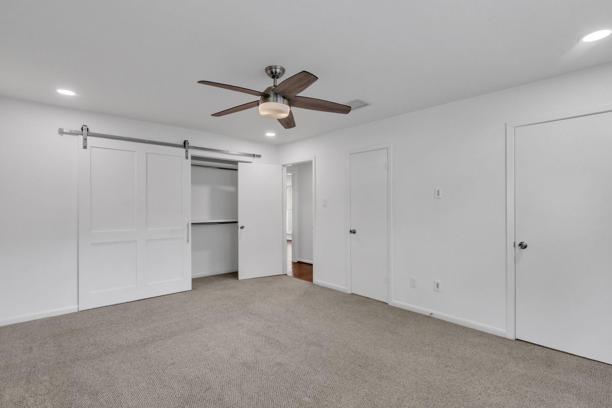 11418 Valley Stream Drive, Houston Tx 77043 Property Photo 20