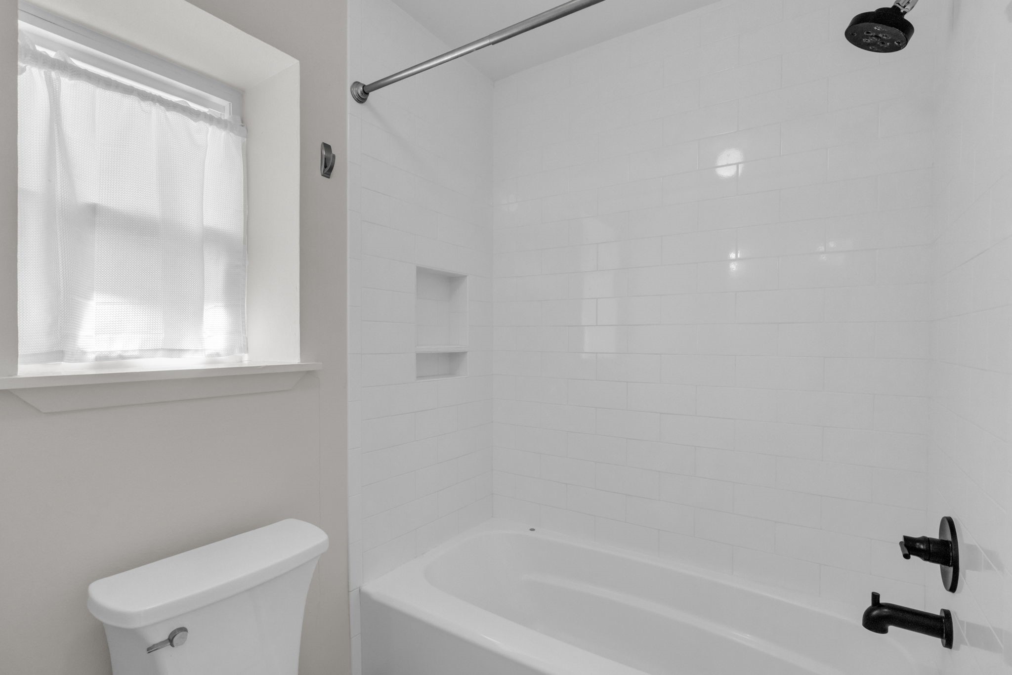 11418 Valley Stream Drive Property Photo 27