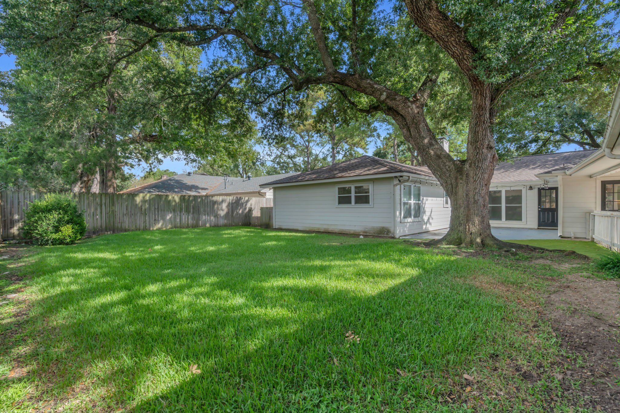 11418 Valley Stream Drive Property Photo 36